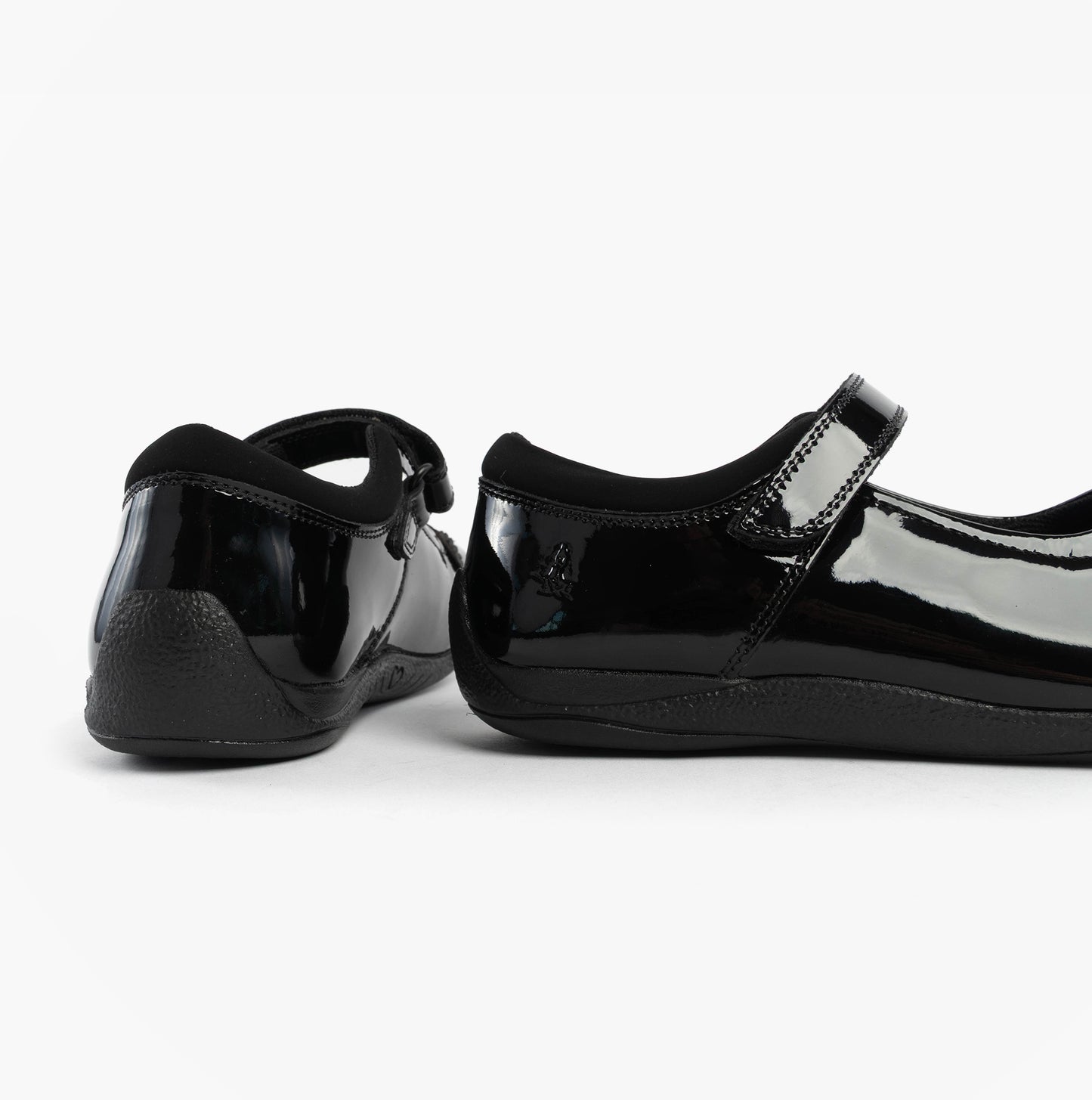 Hush Puppies CHRISTINA PATENT JUNIOR Girls Shoes Black