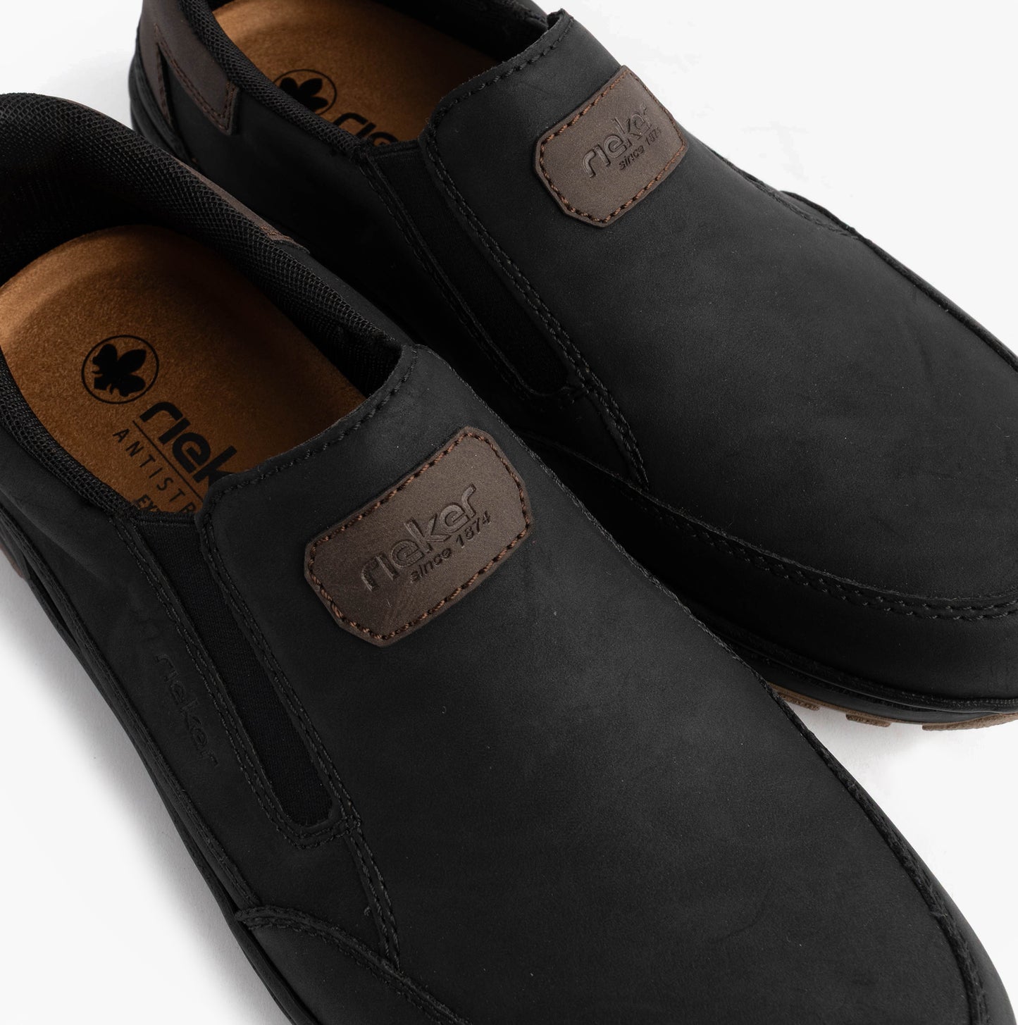 03365-00 Mens Moccasins Slip-On Shoes Black