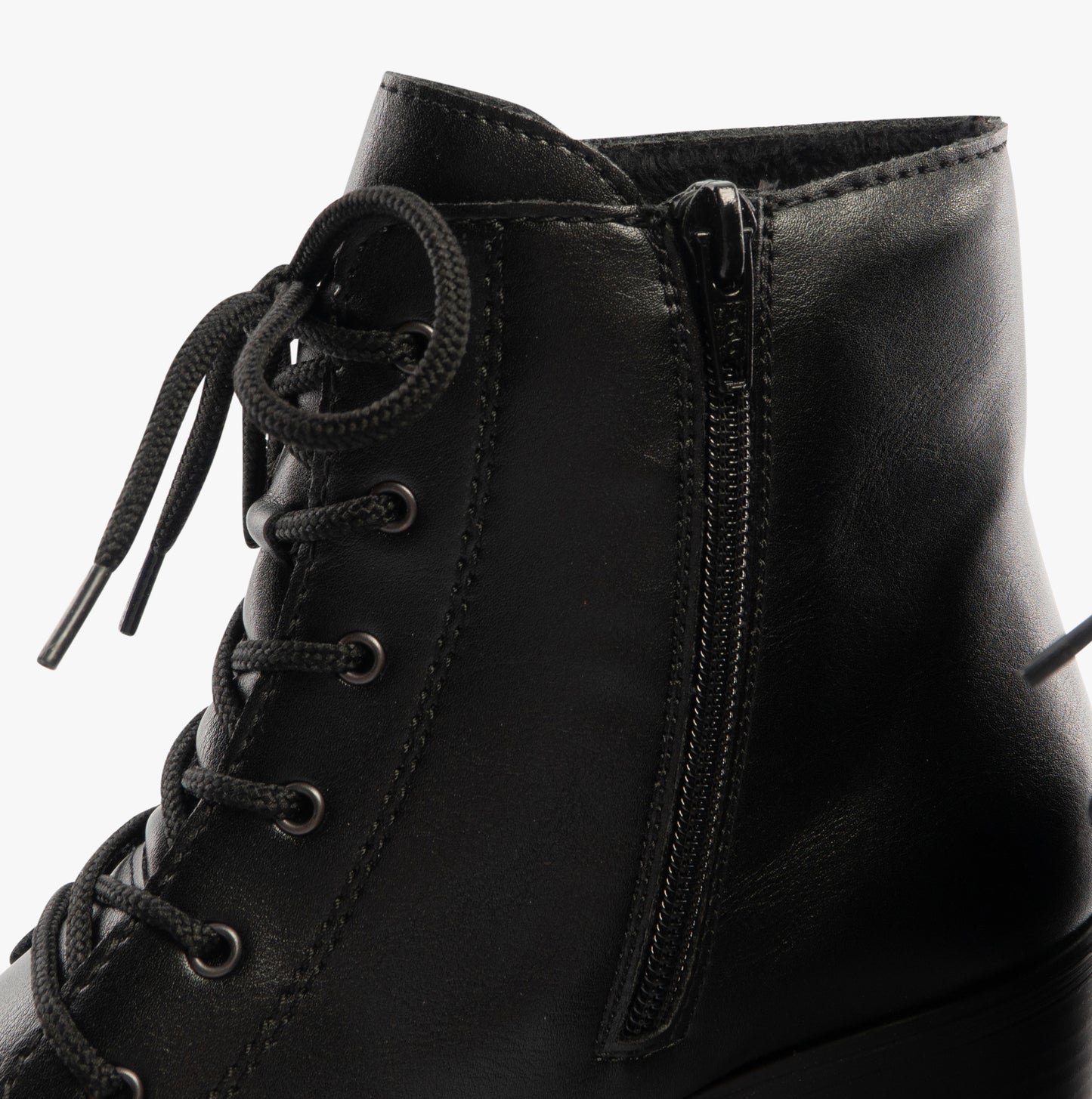 73930-00 Womens Boots Black