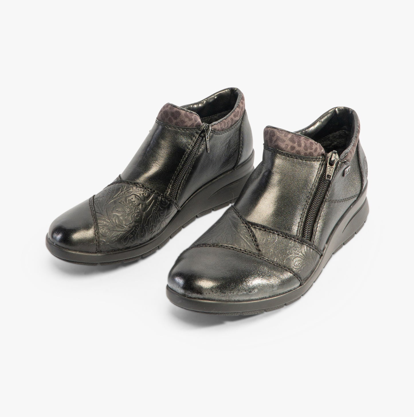 L4881-01 Womens Leather Boots Black