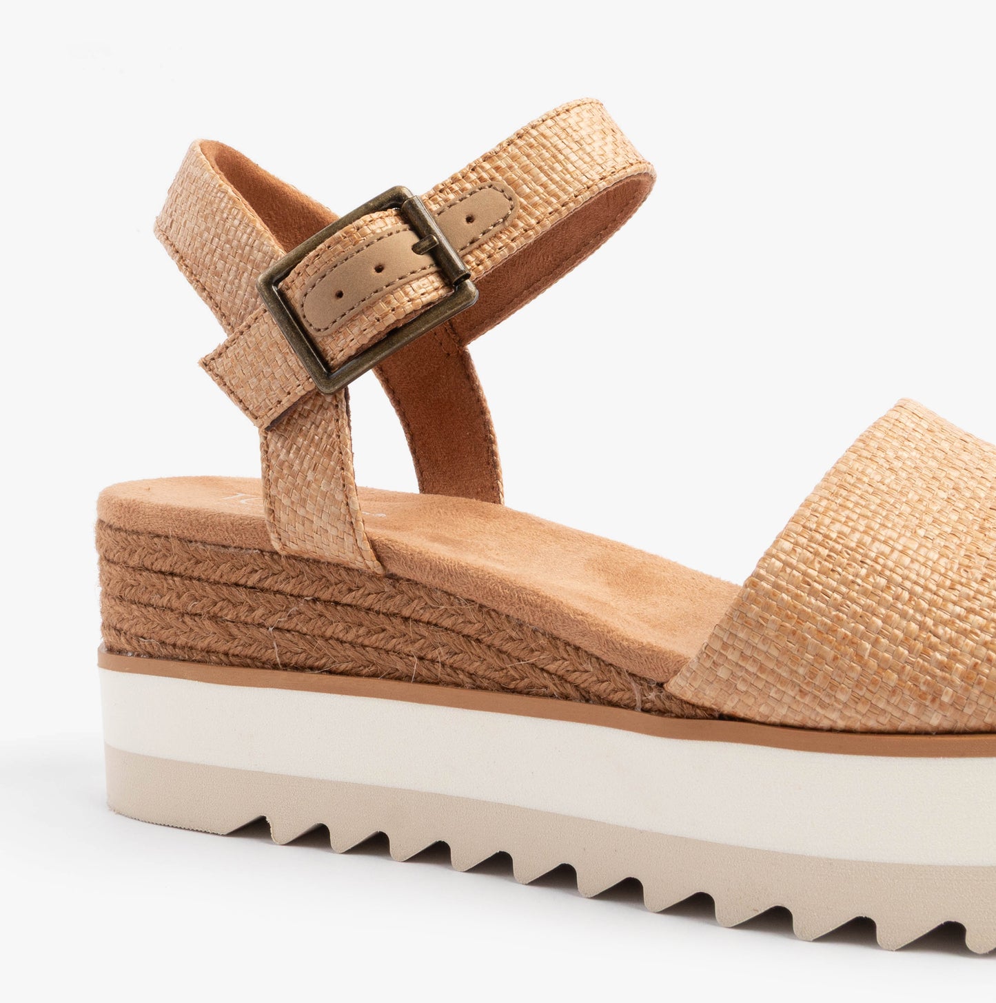 DIANA Womens Sandals Brown