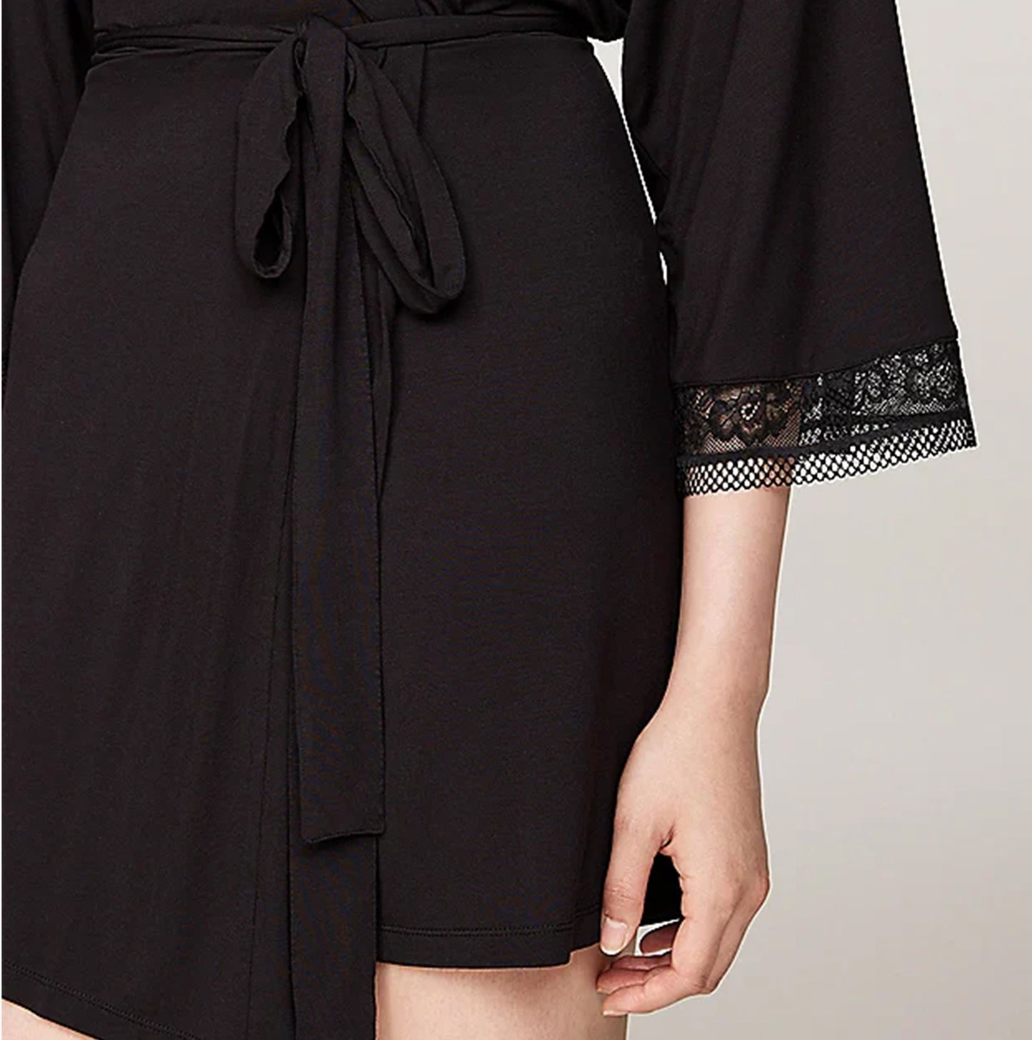 Tommy Hilfiger COMFORT Womens Modal Lace-Trim Kimono Robe Black