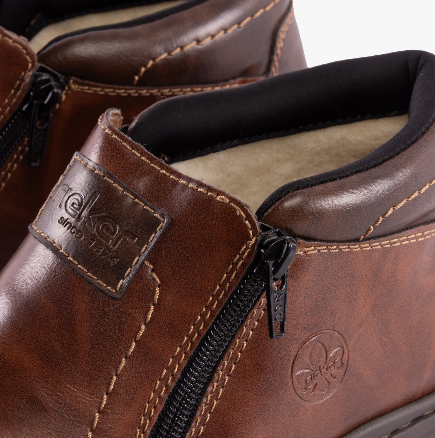 03352-24 Mens Boots Brown