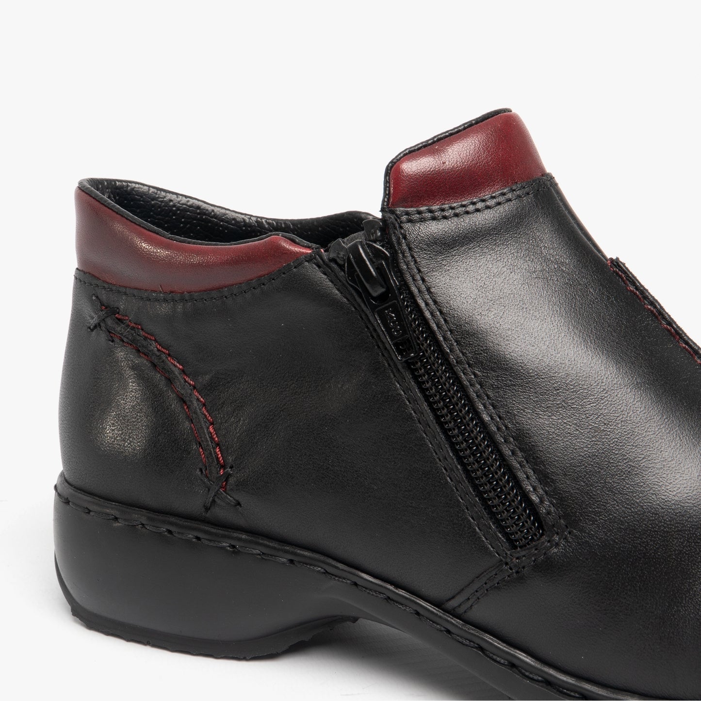 L3882-00 Womens Leather Boots Black