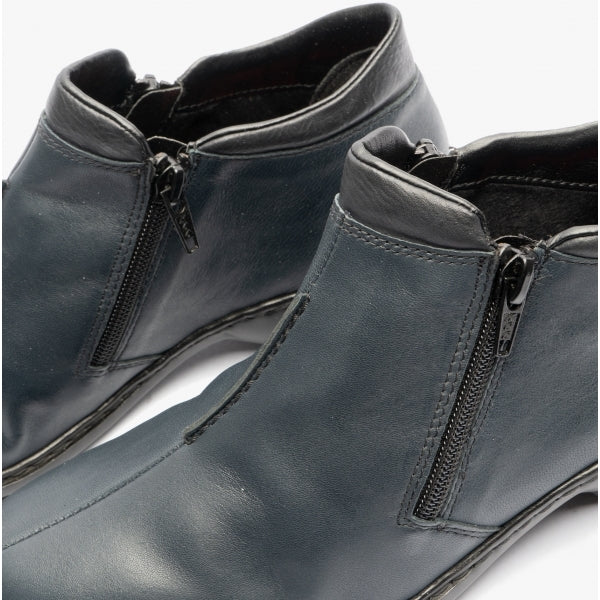 L3882-15 Womens Leather Boots Black
