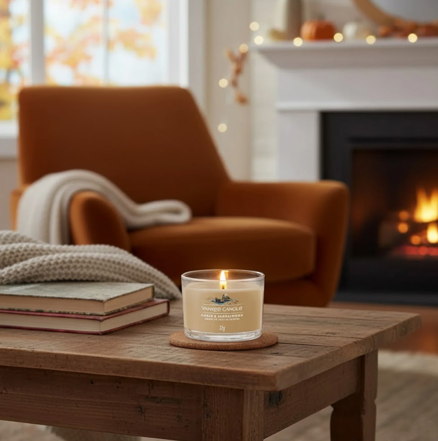 Amber & Sandalwood Signature Votive
