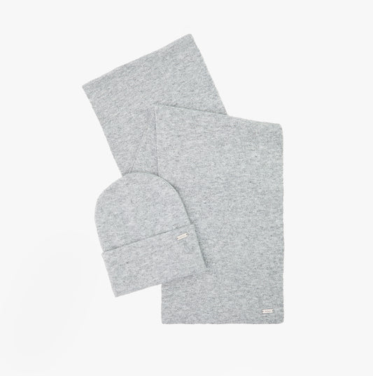 Barbour WINONA BEANIE & SCARF Gift Set Womens Beanie Light Grey
