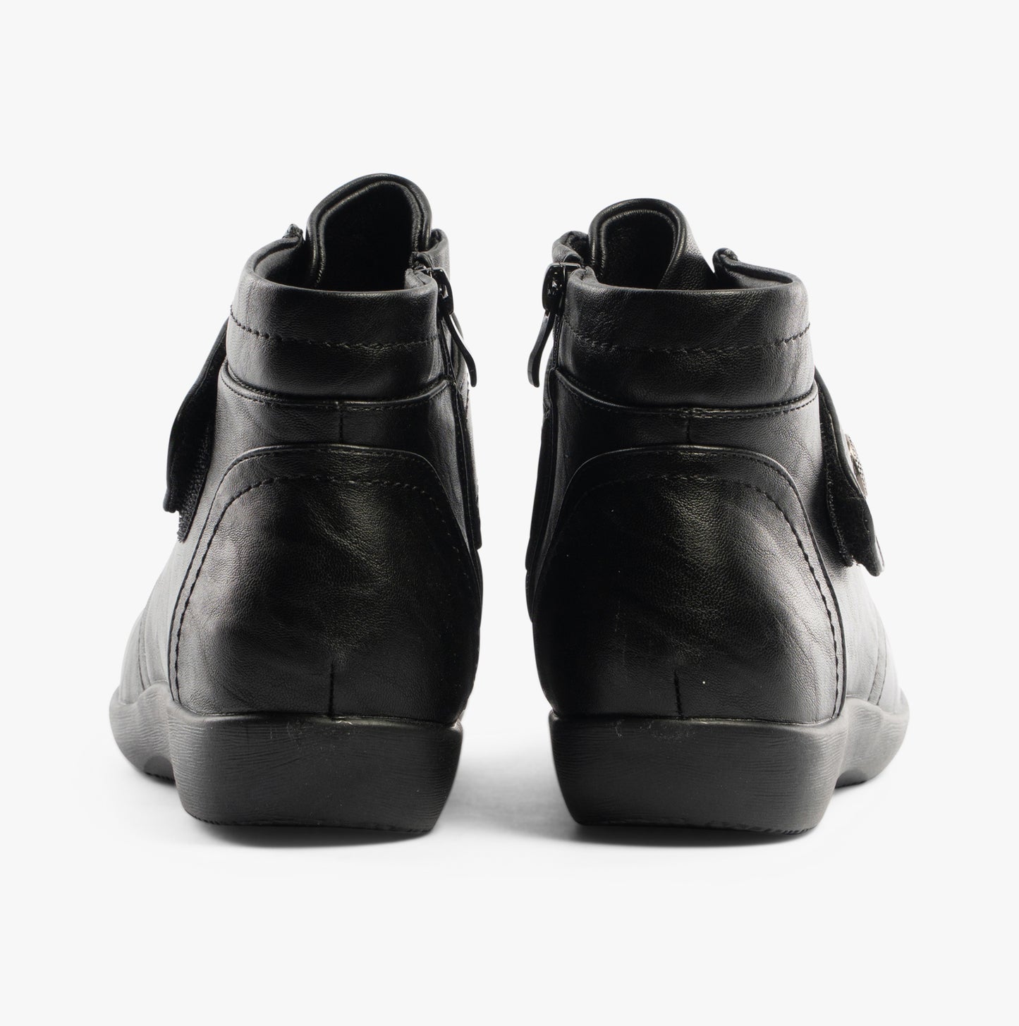Boulevard L444A Womens Touch Fasten Extra-Wide Boots Black