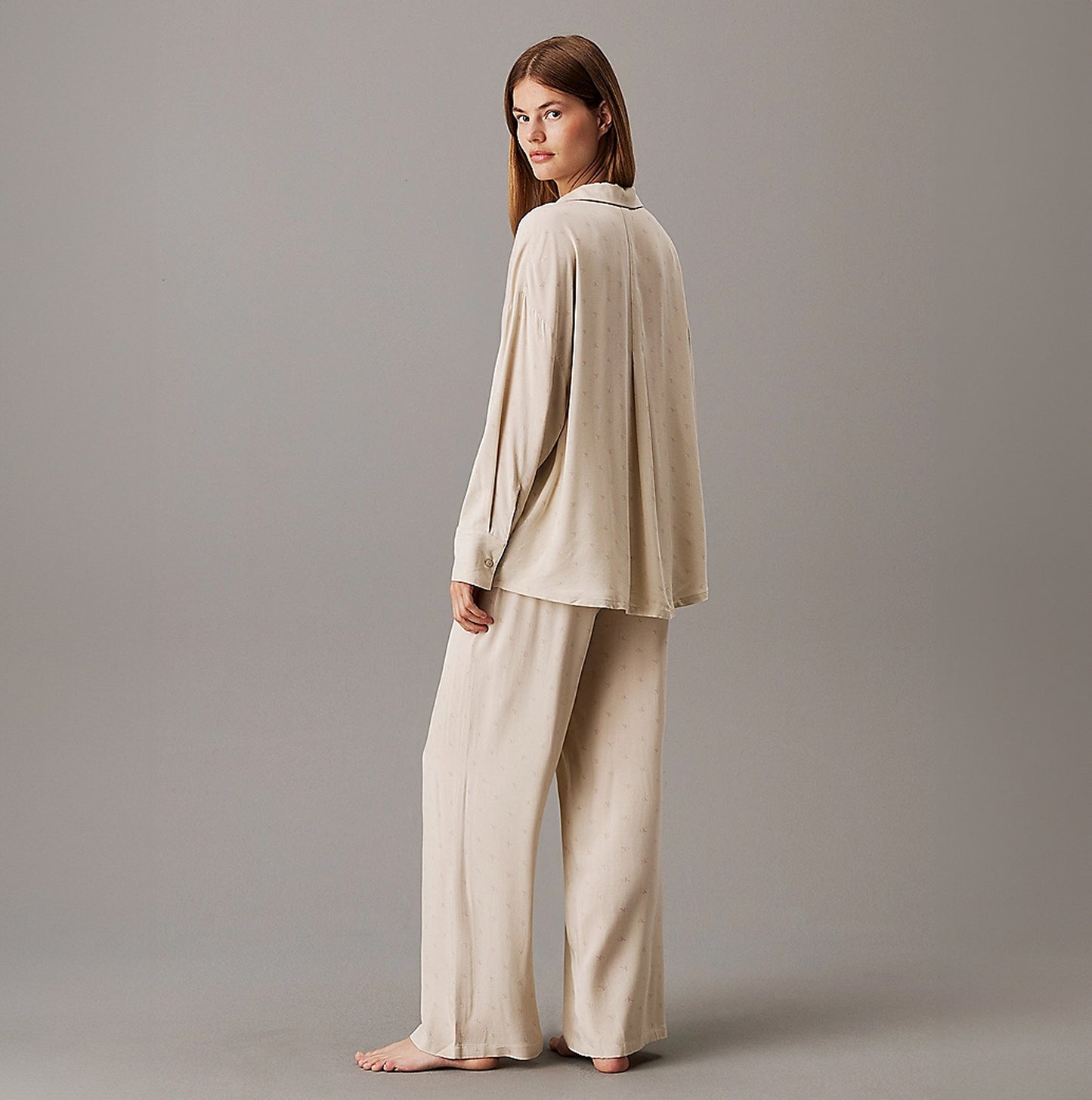 Calvin Klein WOVEN VISCOSE Womens Button Down Pants Set Diamond Logo/Cocoon