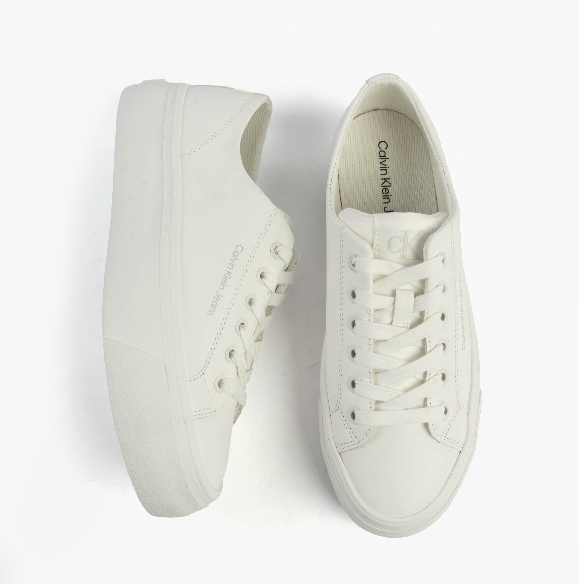 CalvinKlein-[YW0YW017710K4]-TripleBrightWhite-2.jpg