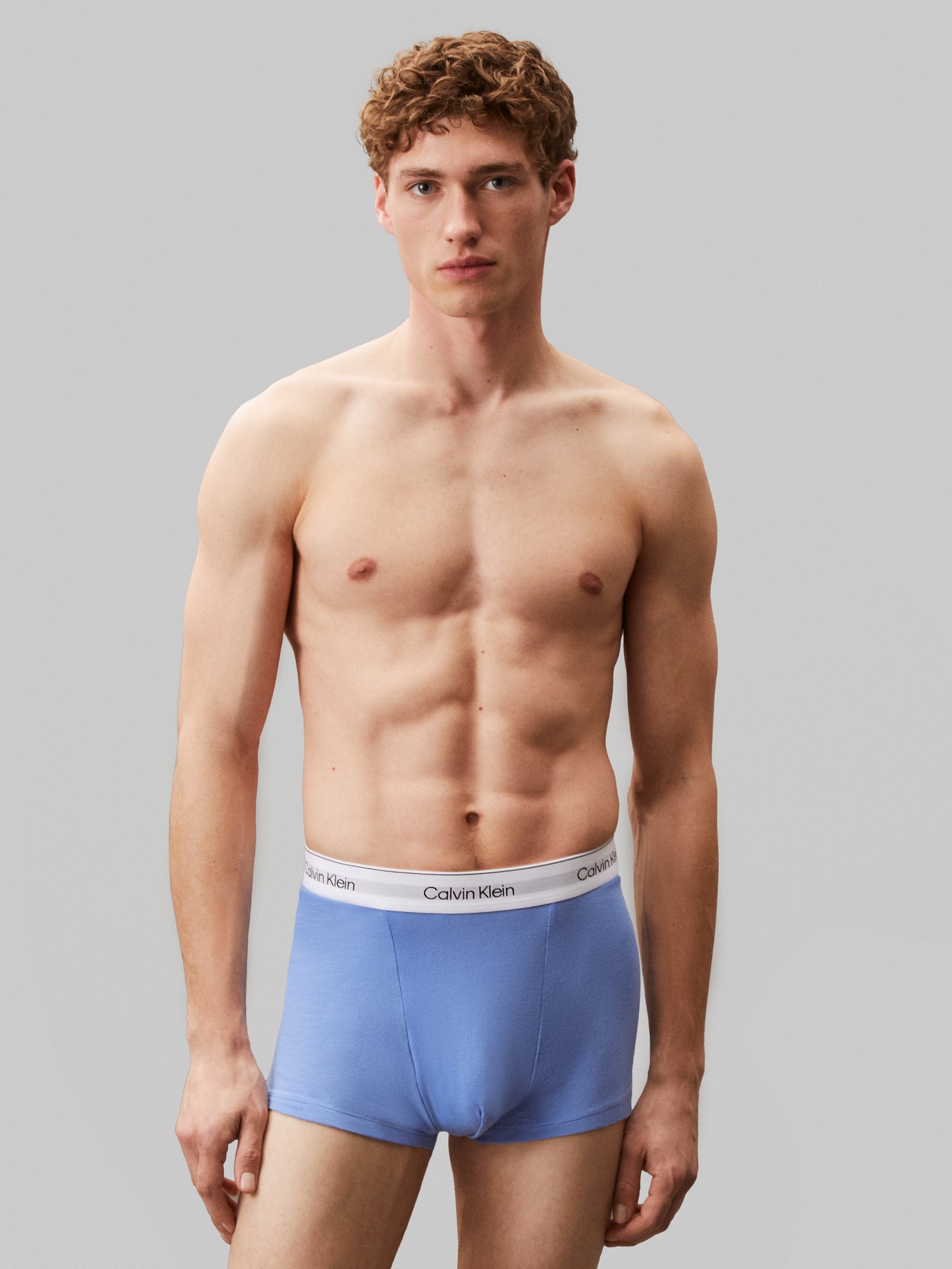 Calvin Klein ICON COTTON STRETCH 3 Pack Mens Dart Trunks Multicoloured