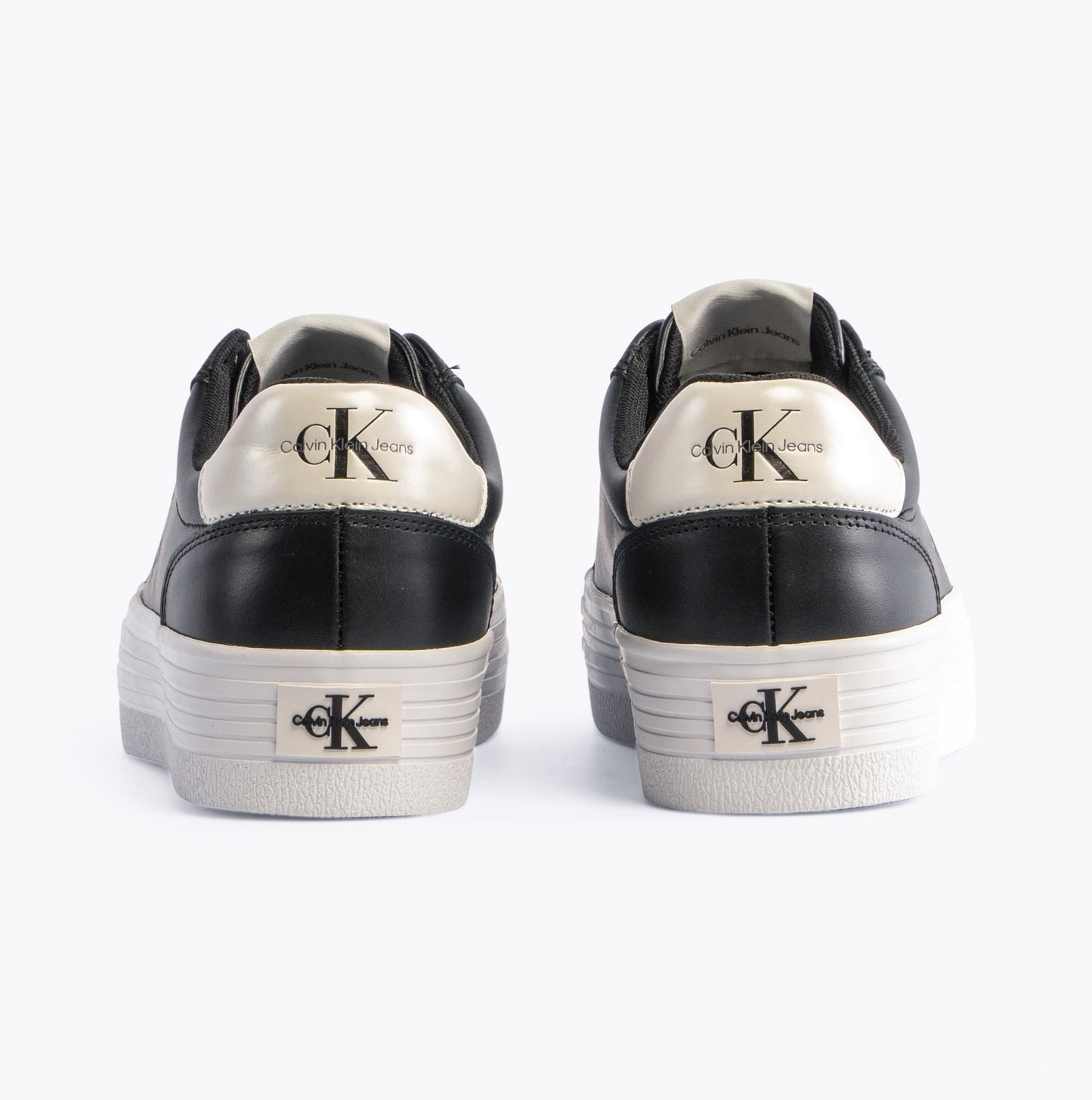 Calvin Klein FLATFORM LACEUP Womens Trainers Black/Bright White