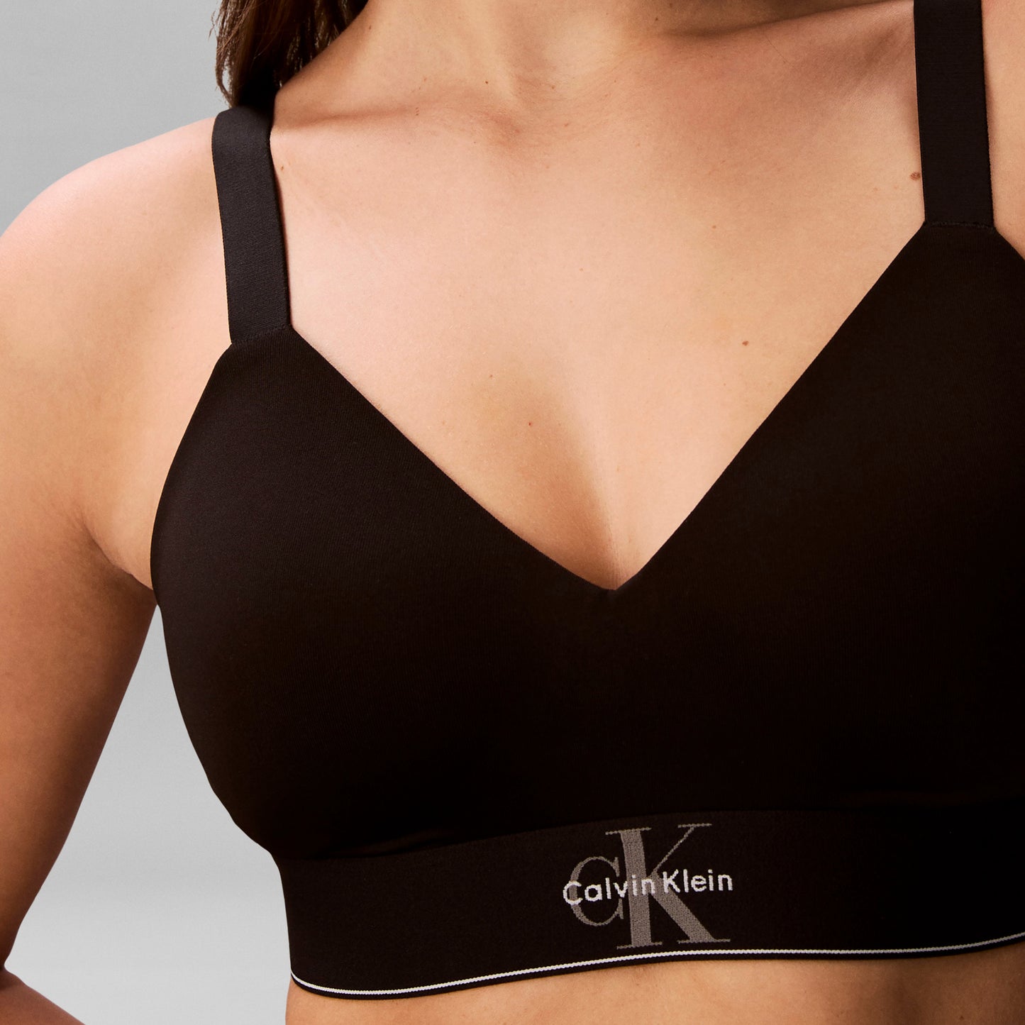 Calvin Klein LIGHTLY LINED BRALETTE Womens Black