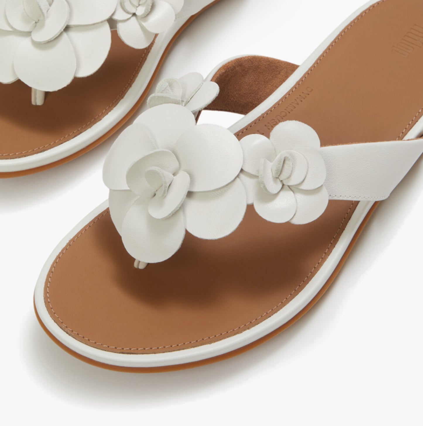 FitFlop GRACIE FLOWER Womens Toe-Post Sandals Urban White