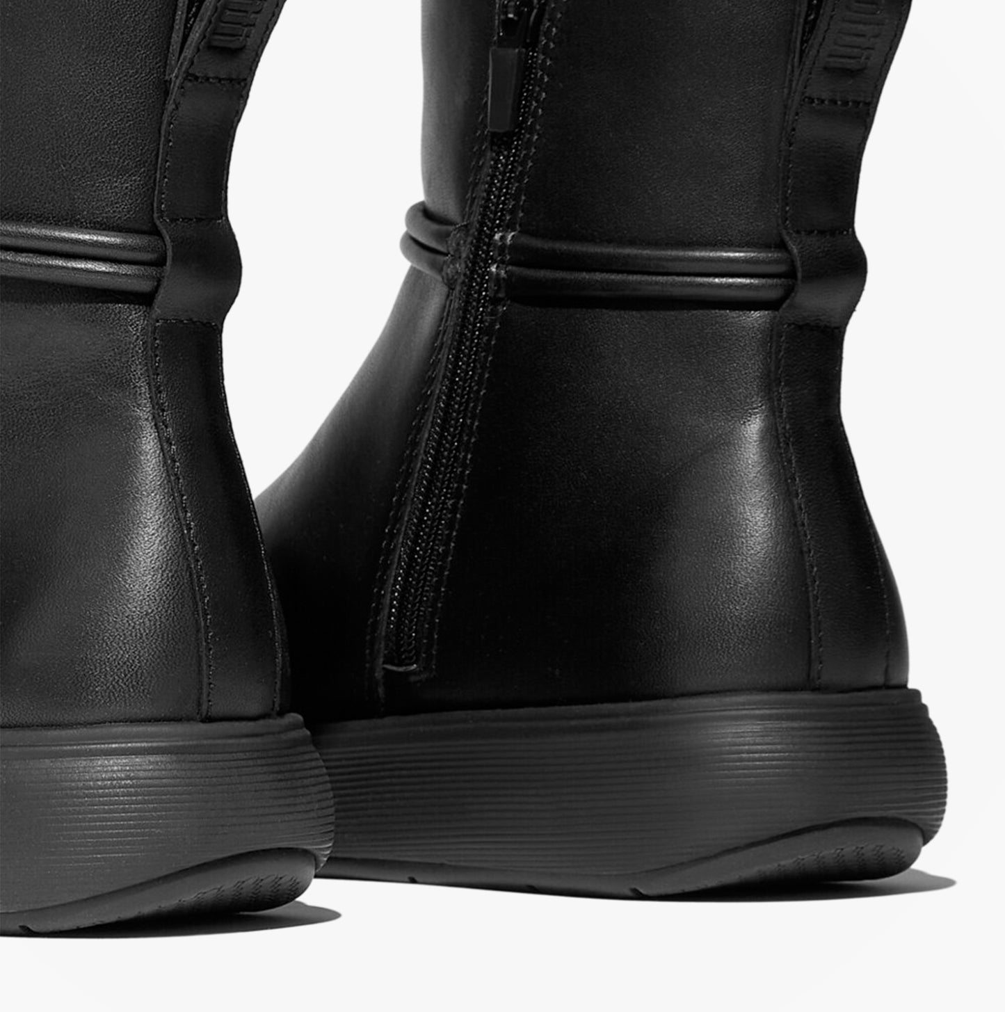 FitFlop iQ-COMFF TASSEL LEATHER Ladies Short Boots All Black