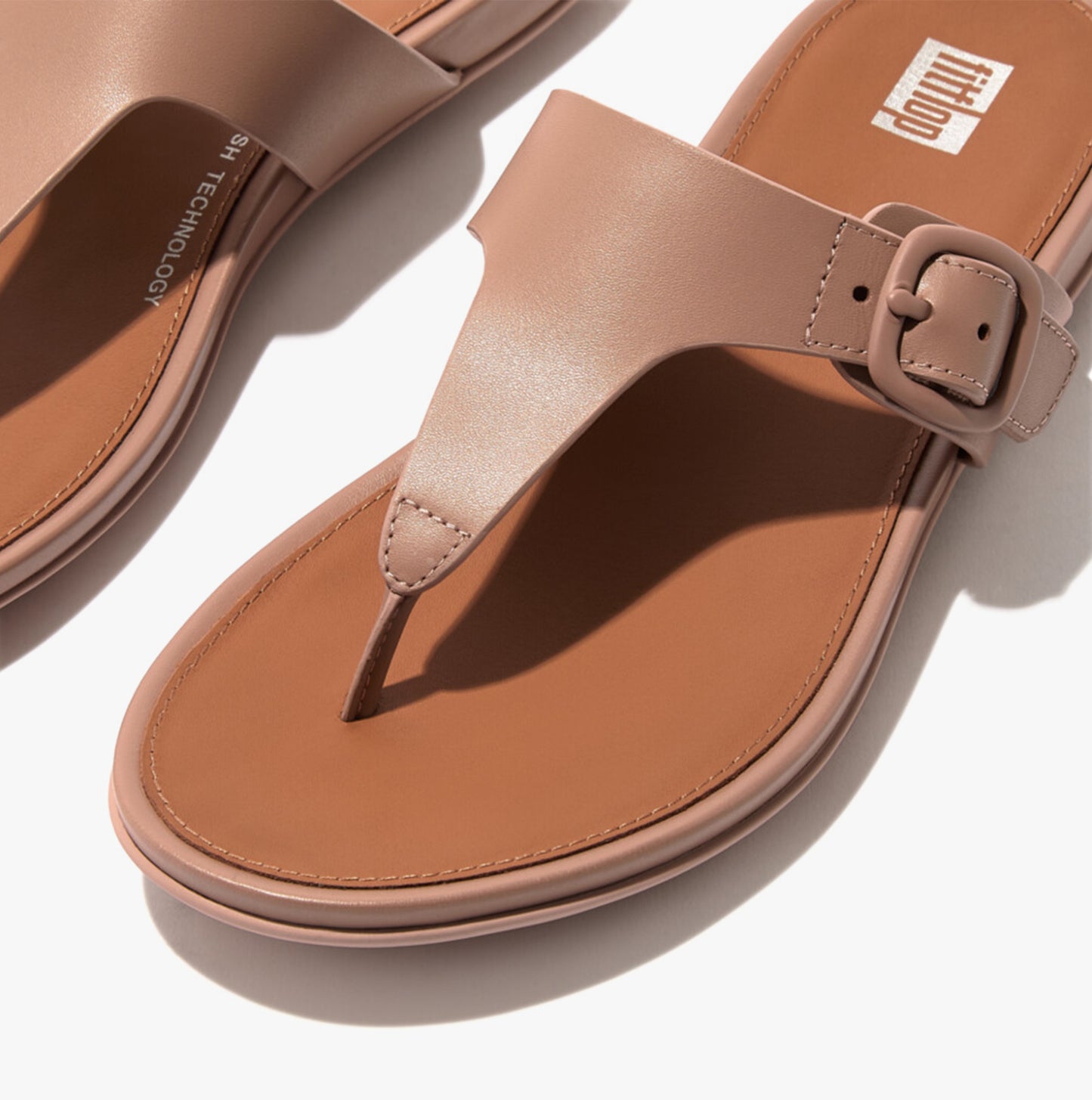 GRACIE RUBBER-BUCKLE LEATHER Womens Toe Post Beige
