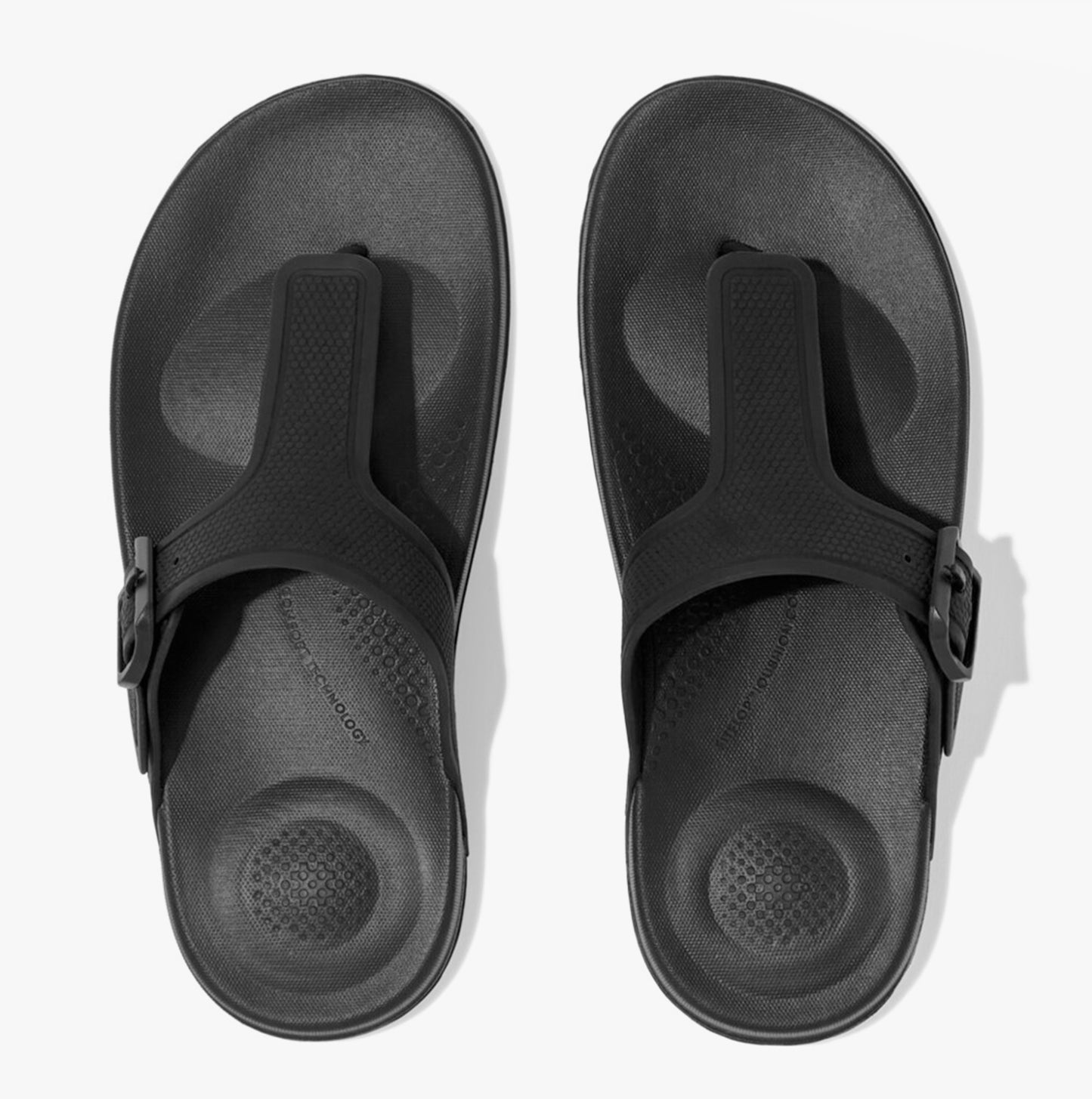 iQUSHION ADJUSTABLE BUCKLE Womens Toe Post Sandals All Black