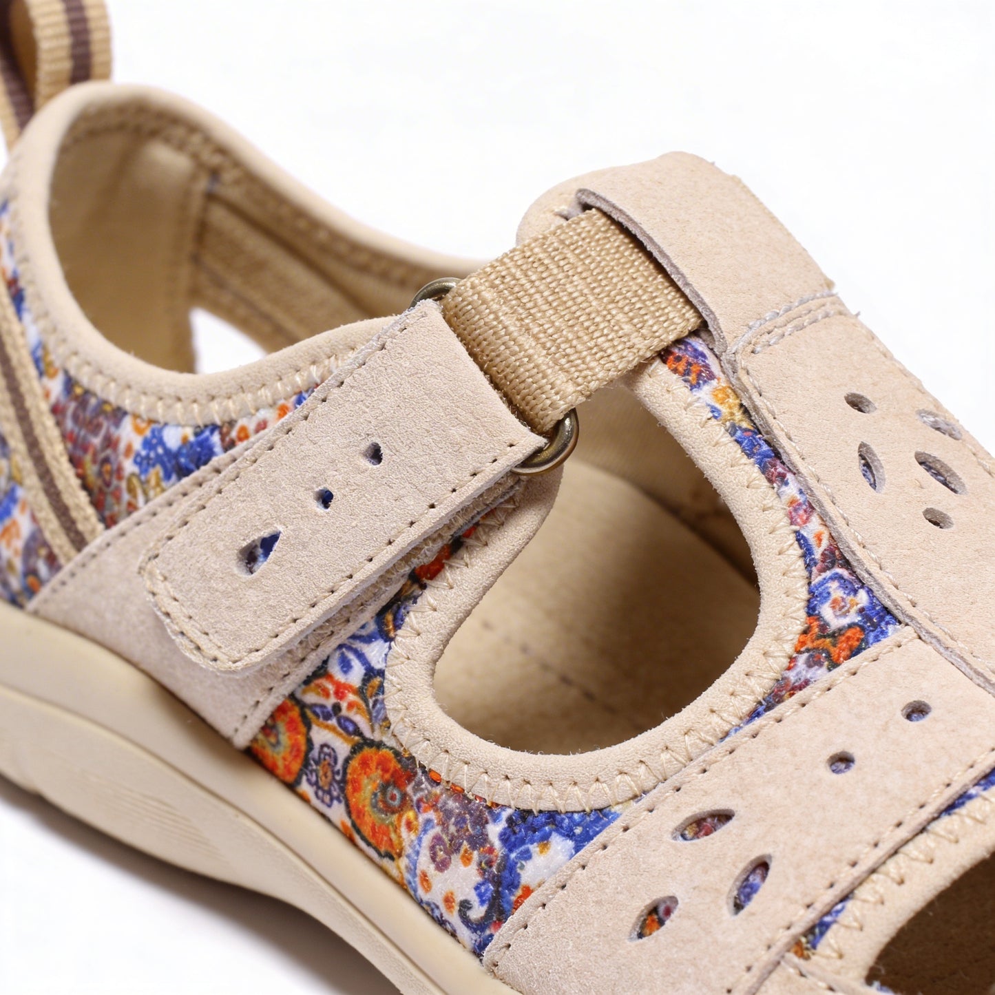 Free Spirit CLEVELAND Womens Casual Shoes Parchment Multi