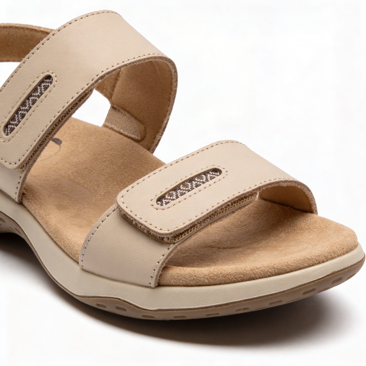 Free Spirit GRENADA Womens Cross Strap Sandals Parchment