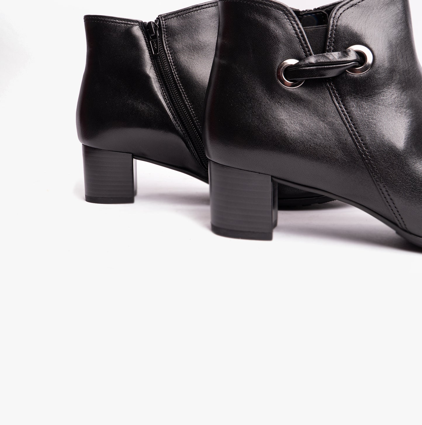 KEEGAN 2 Womens Ankle Boots Black