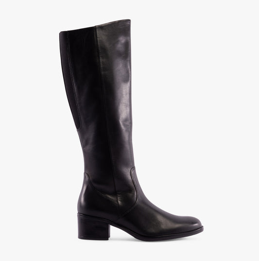 ISLA Womens Boots Black