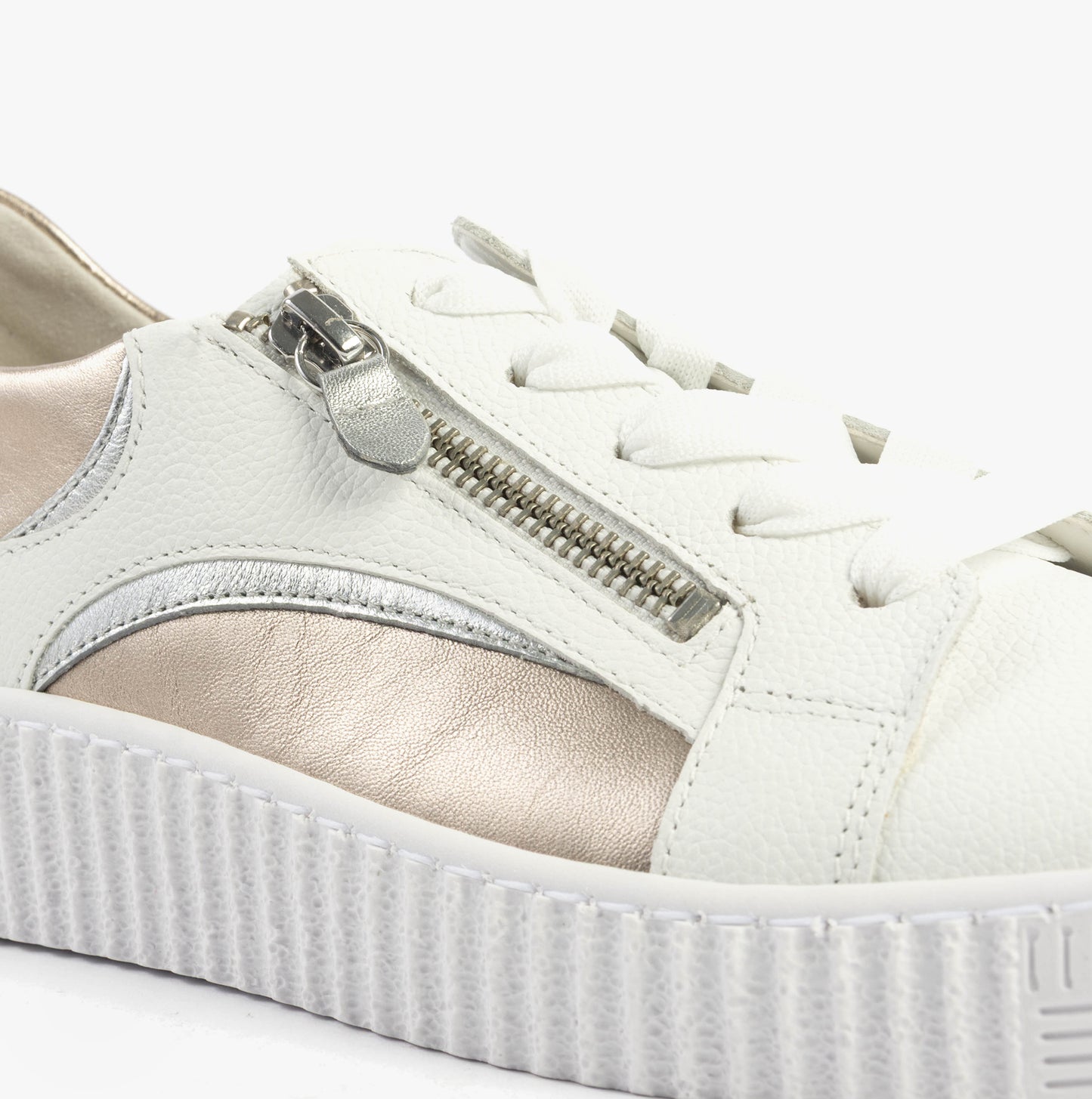 WEMO Womens Trainers White