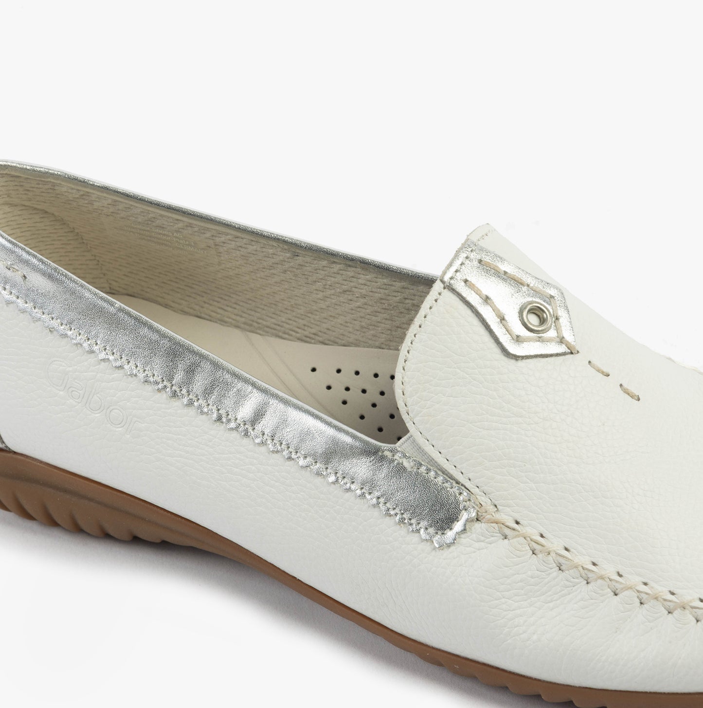 CALIFORNIA Womens Moccassins White/Silver