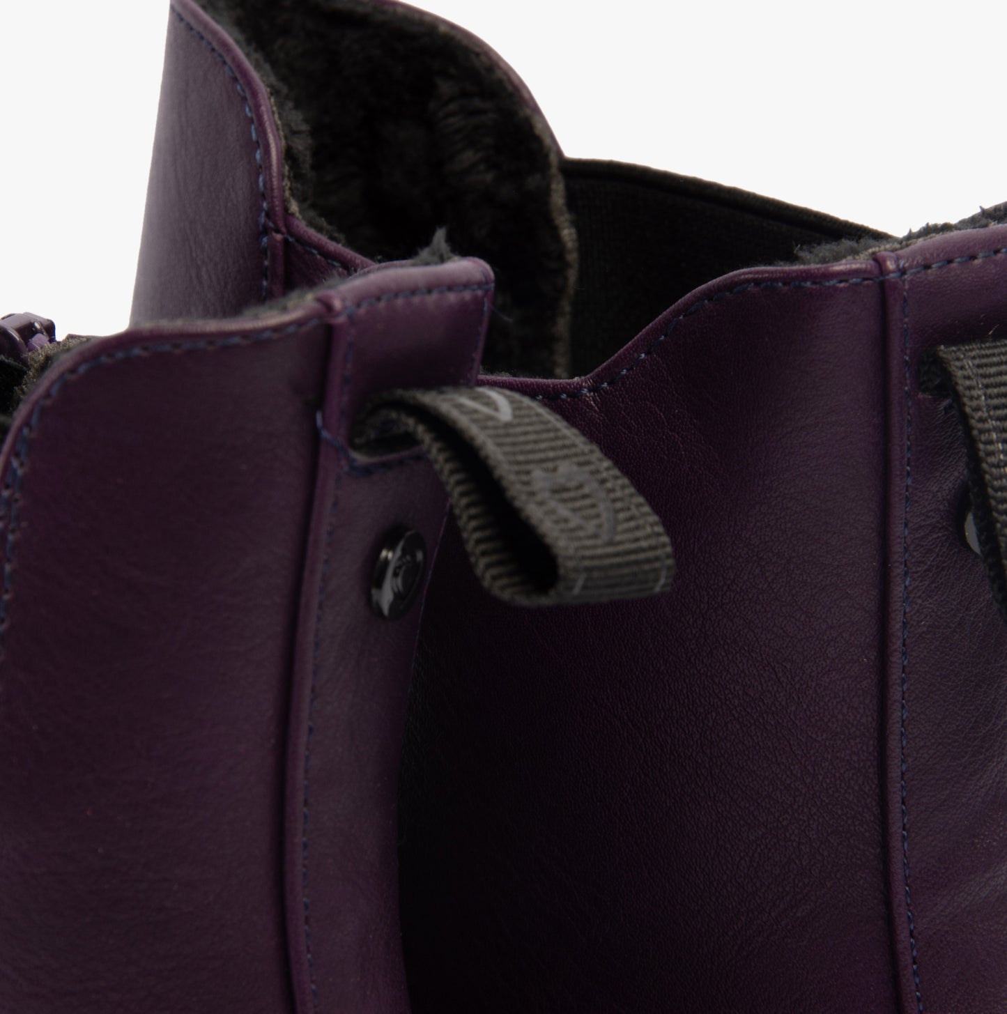 Heavenly Feet REMY Womens Chelsea Boots Purple