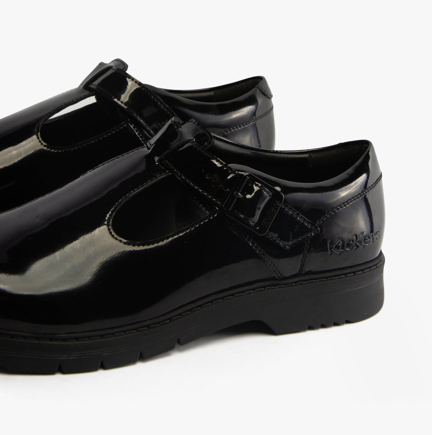 Kickers 117221 FINLEY T BAR Girls School Shoes Black Patent