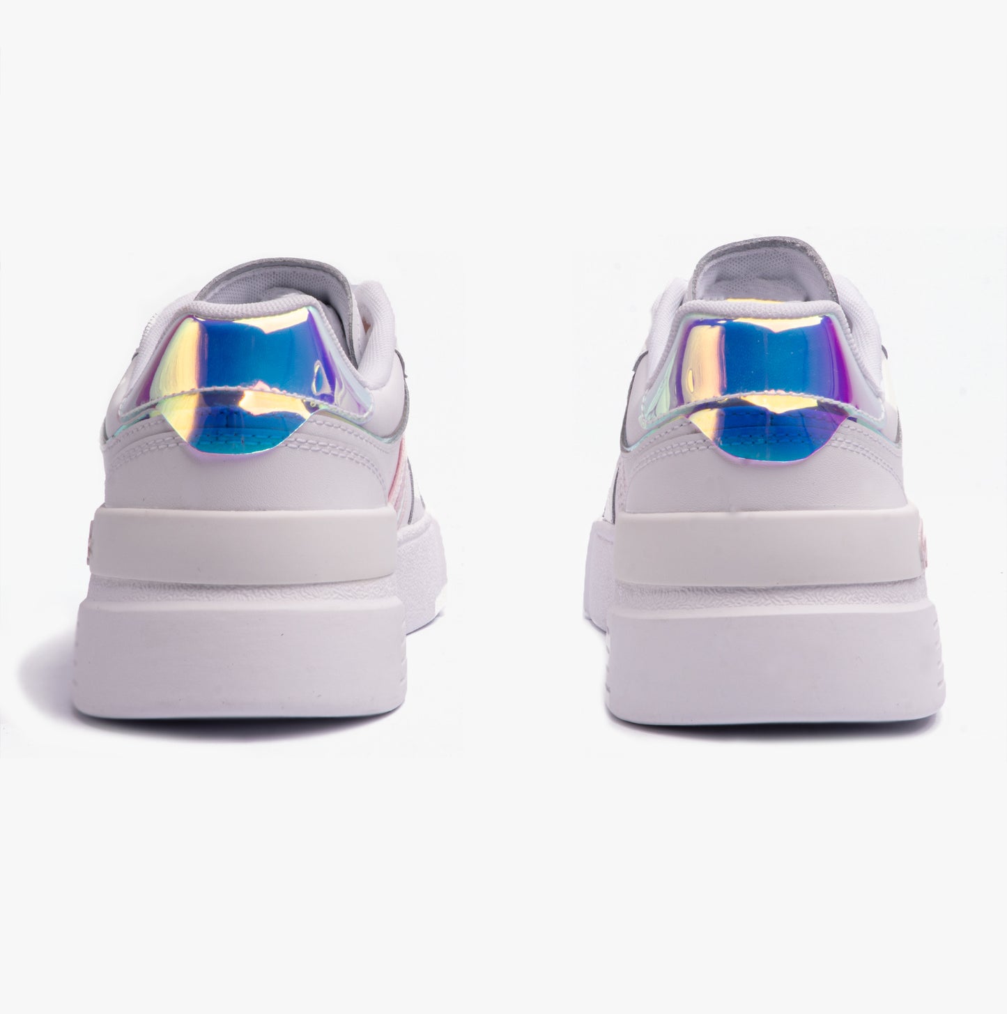 Lacoste L002 EVO 124 5 Womens Trainers White/Light Pink