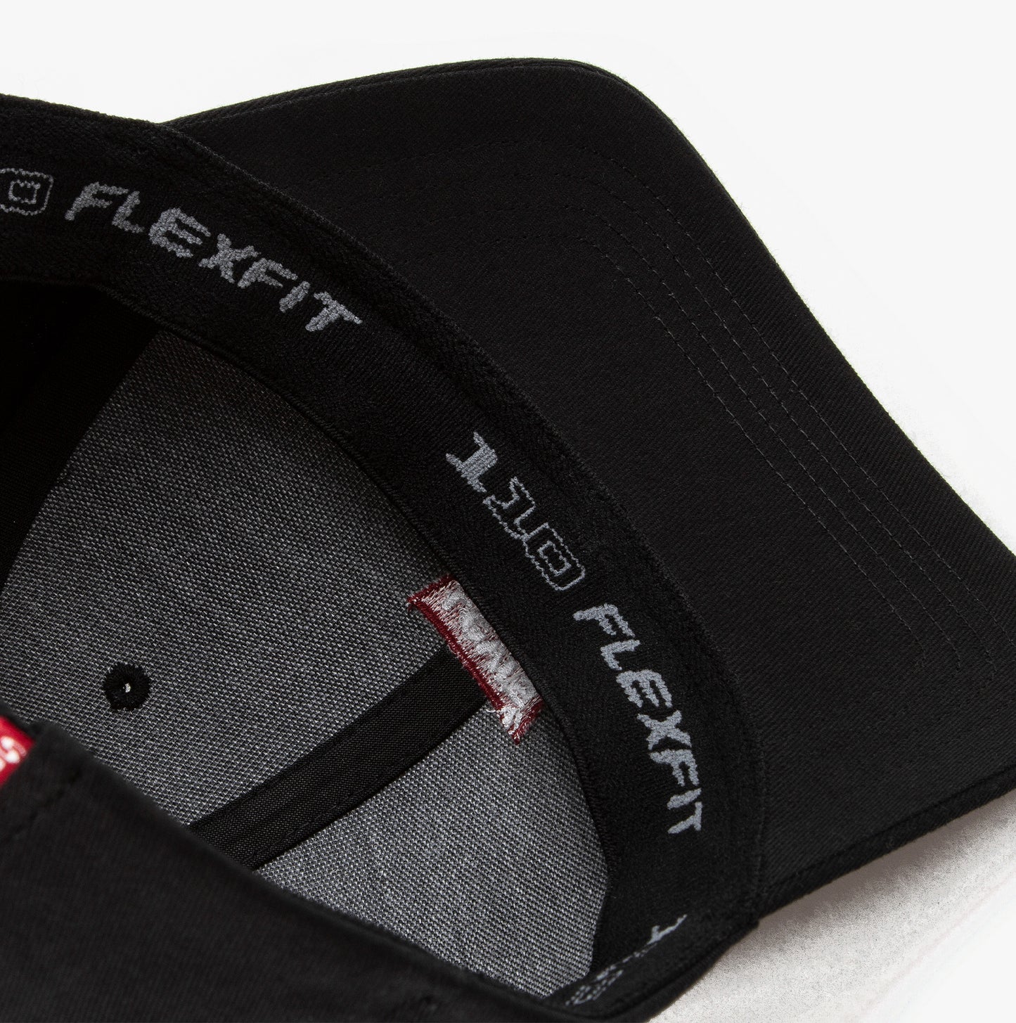 Levi's HOUSEMARK FLEXFIT Unisex Cap Black
