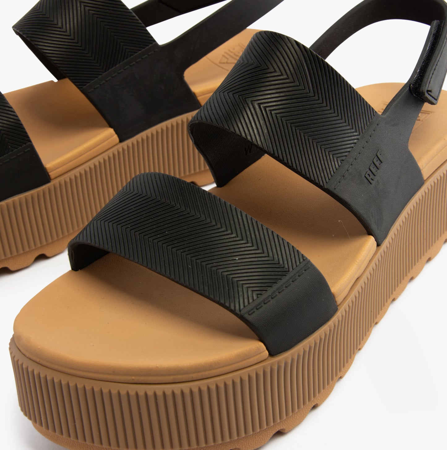 Reef WATER VISTA HIGHER Womens Platform  Sandals Black/Tan