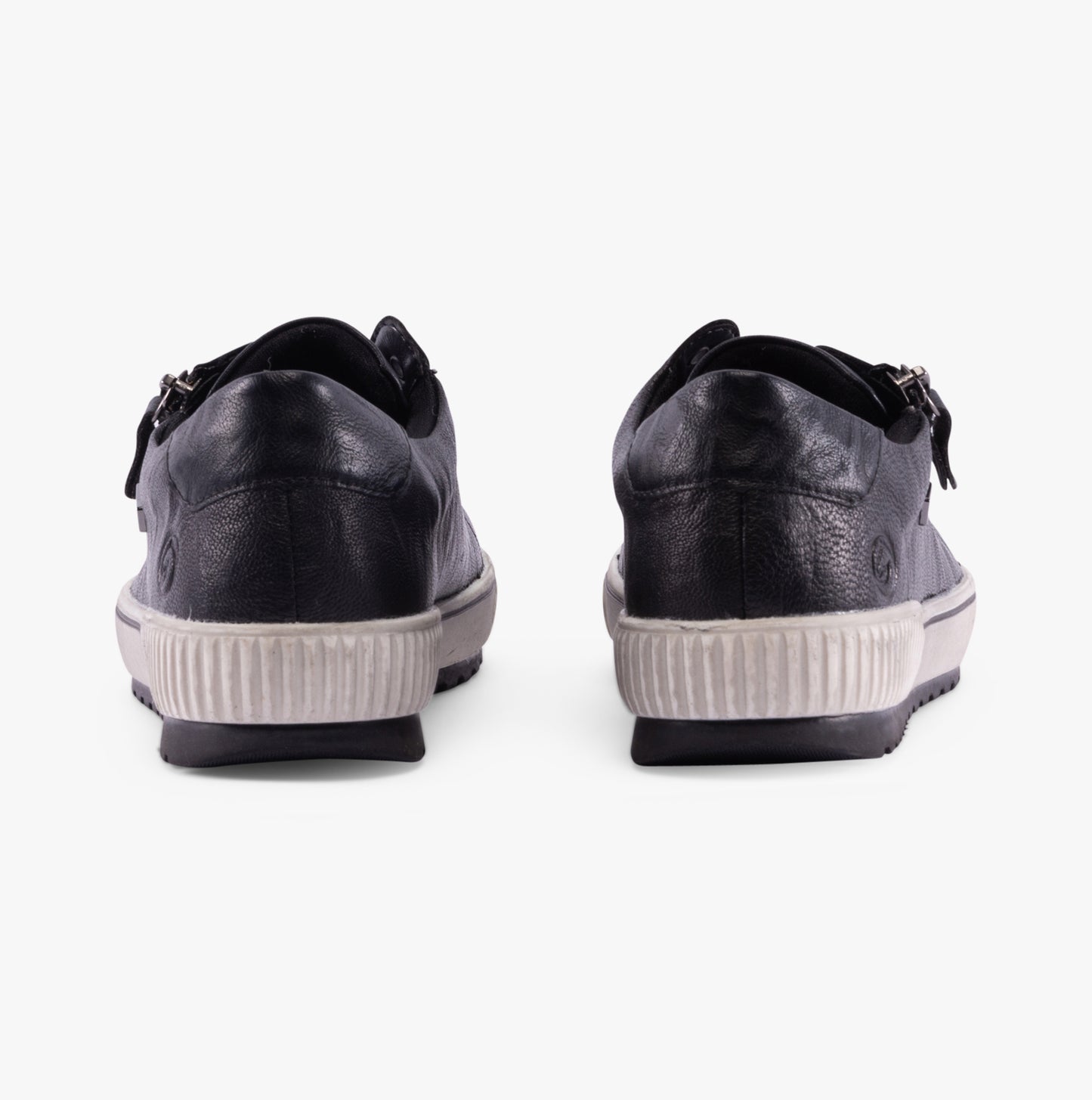 D0700-00 Womens Side Zip Casual Shoes Black