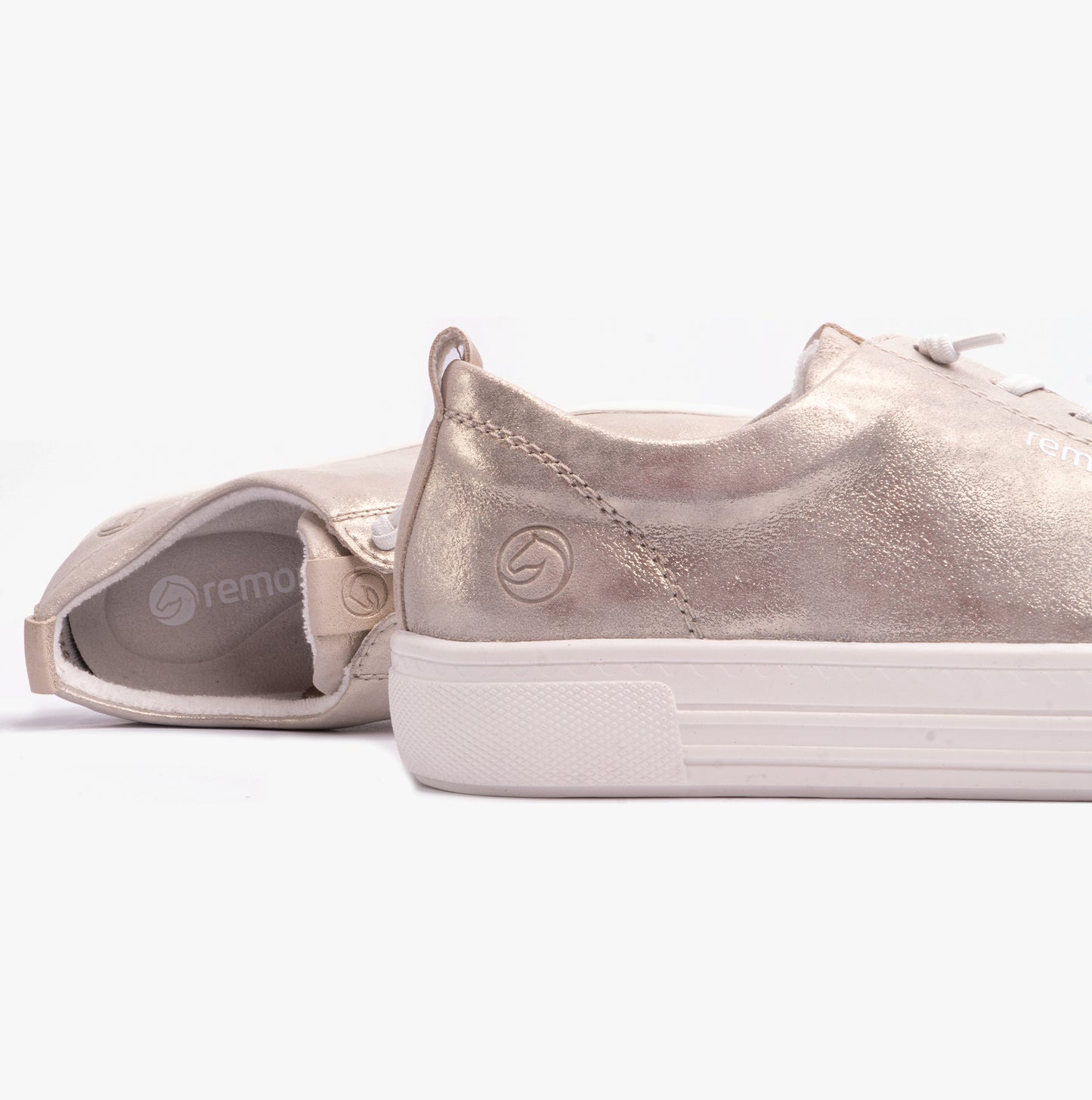 ALINA2 Womens Trainers Gold