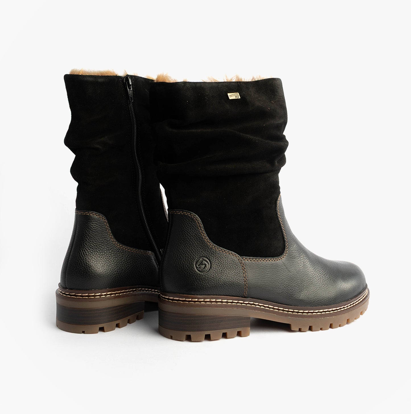 D0B80-00 Womes Side Zip Ankle Boots Black
