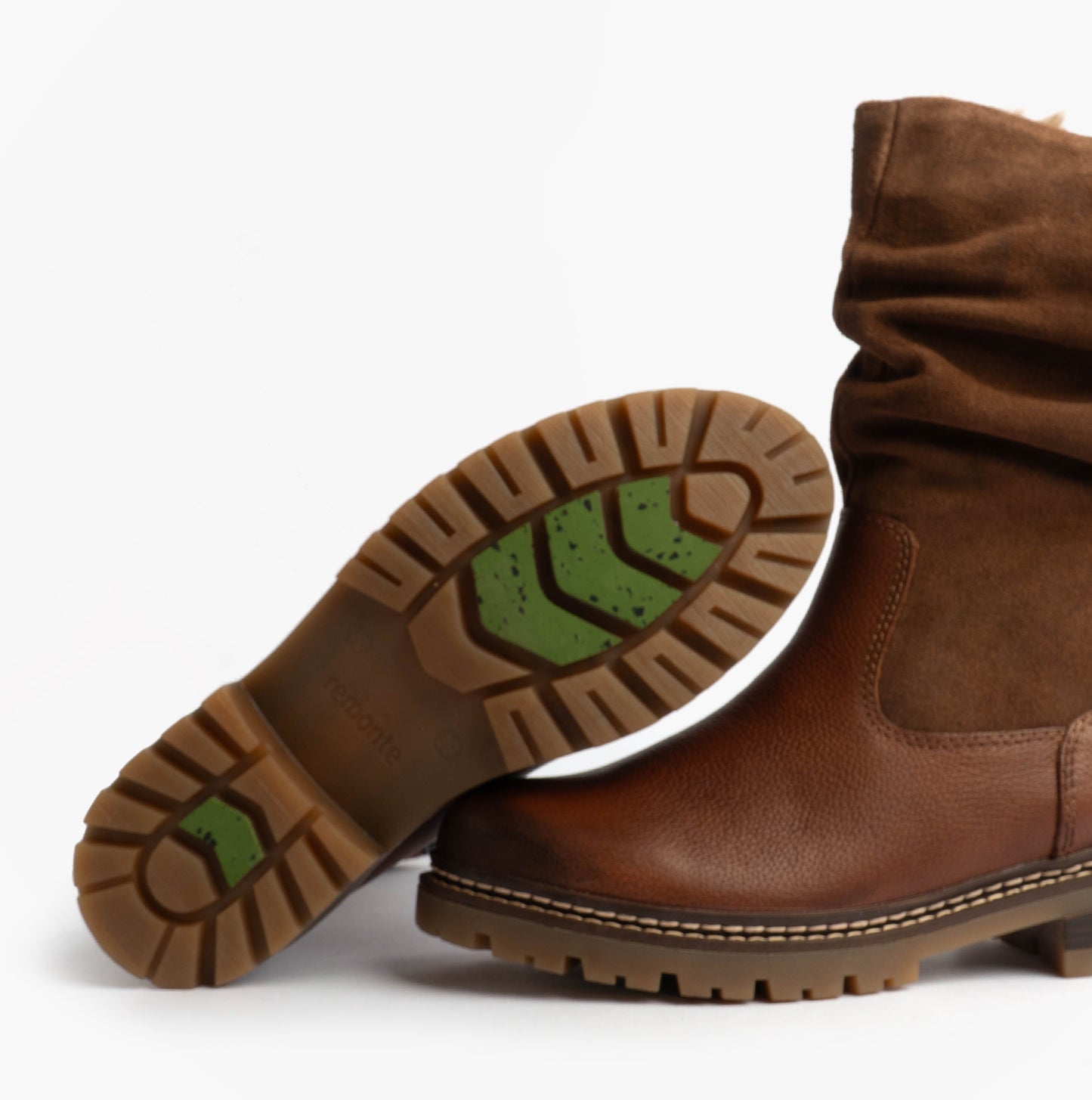 D0B80-24 Womes Side Zip Ankle Boots Brown