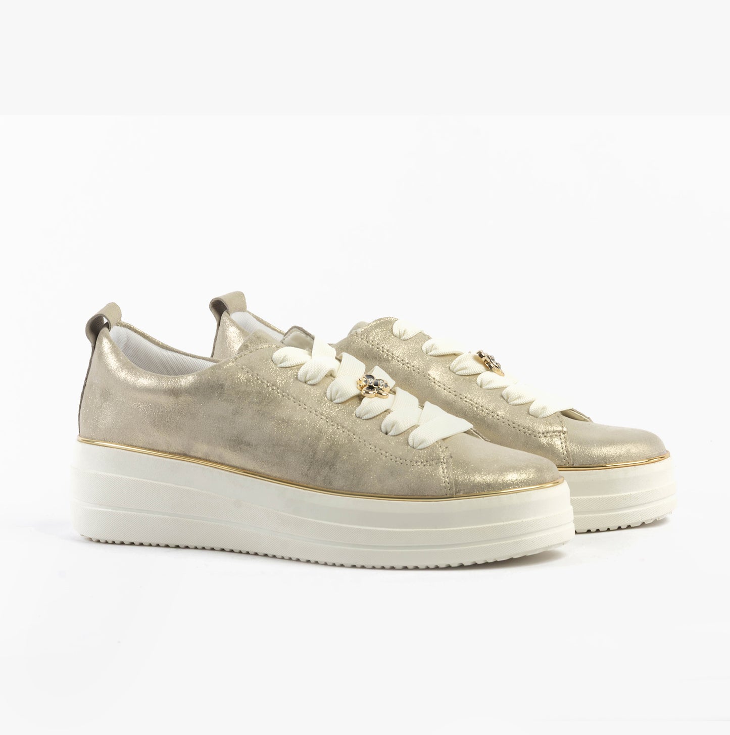 D1C03-60 Womens Trainers Gold
