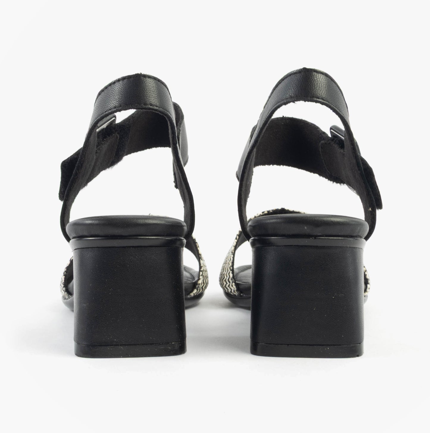 D1K51-03 Womens Sandals Black Combination