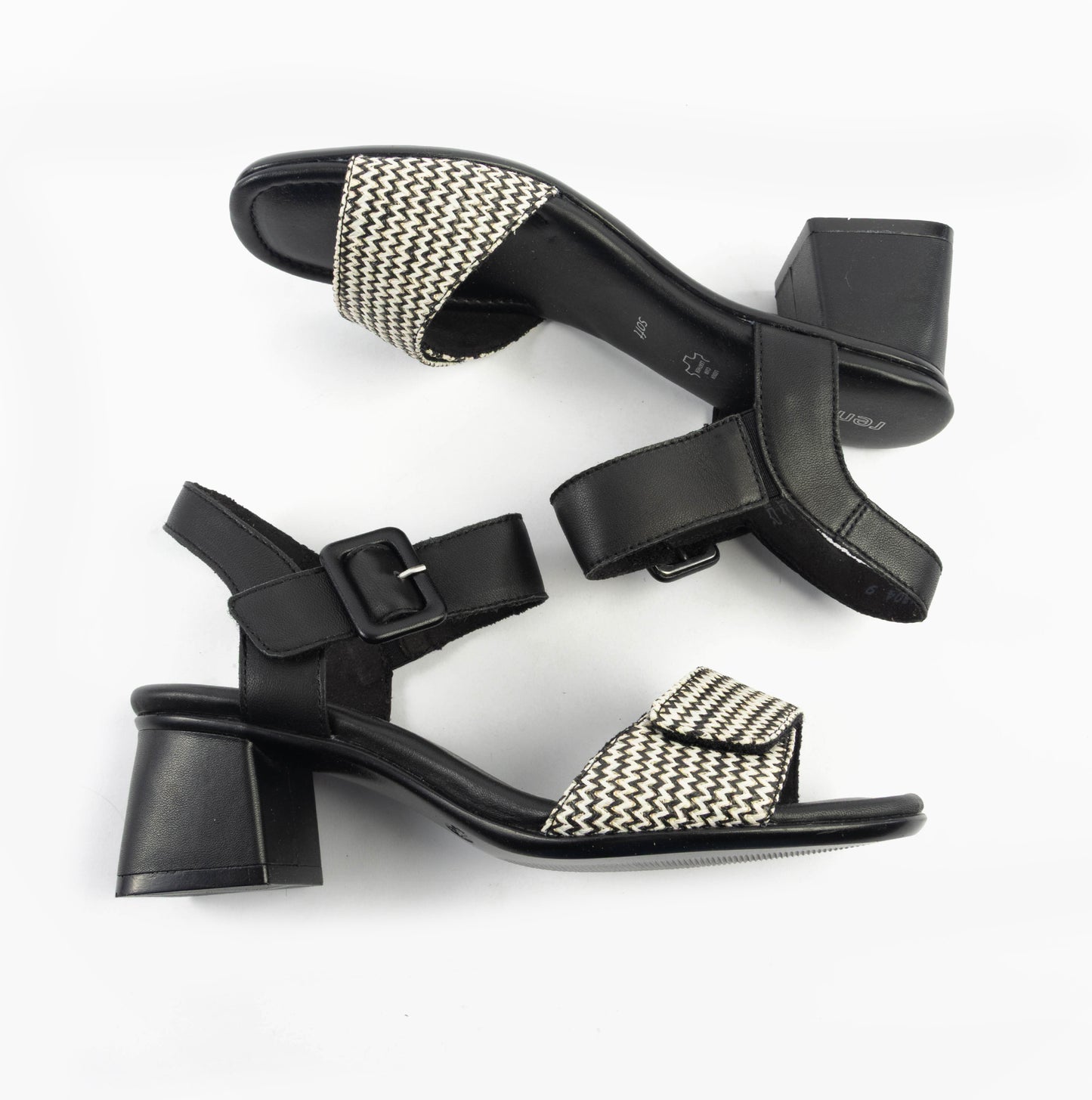 D1K51-03 Womens Sandals Black Combination