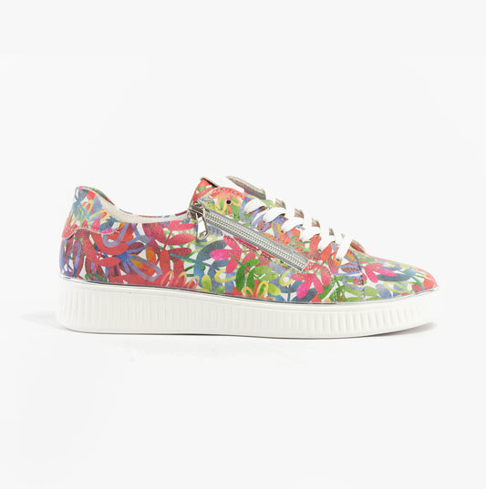 D2E02-90 Womens Trainers Multi