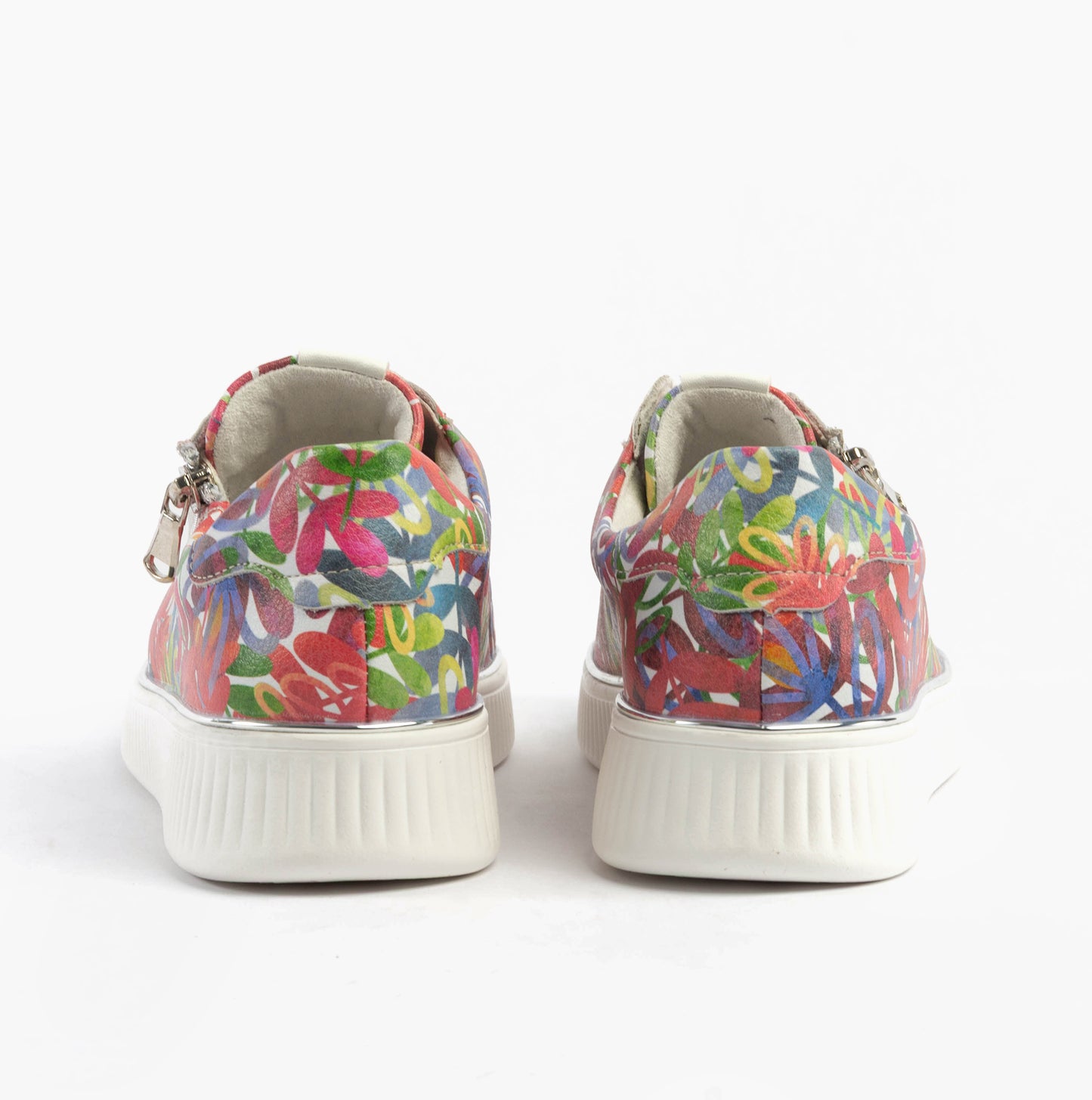 D2E02-90 Womens Trainers Multi