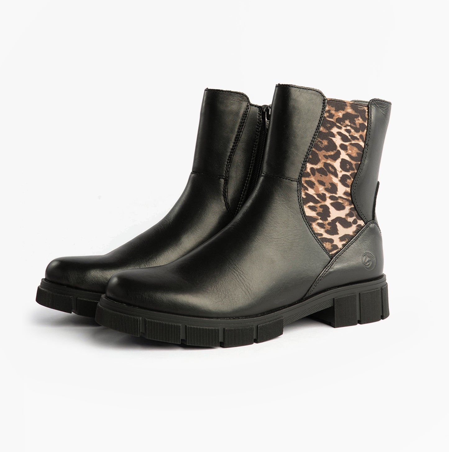 D2S70-03 Womens Side Zip Chelsea Boots Black