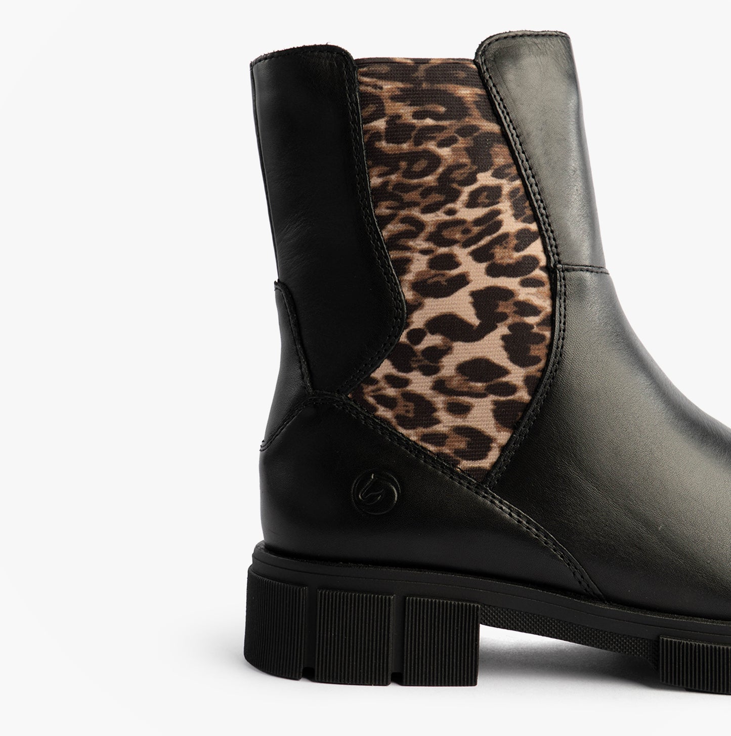 D2S70-03 Womens Side Zip Chelsea Boots Black