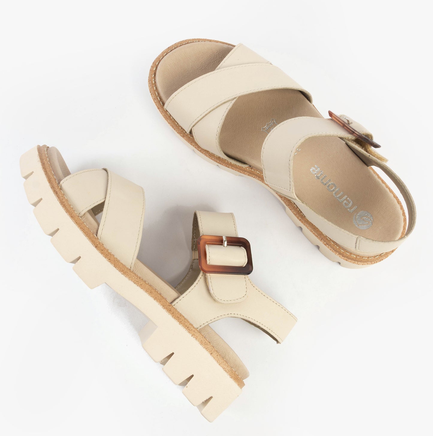 D7950-60 Womens Sandals Beige