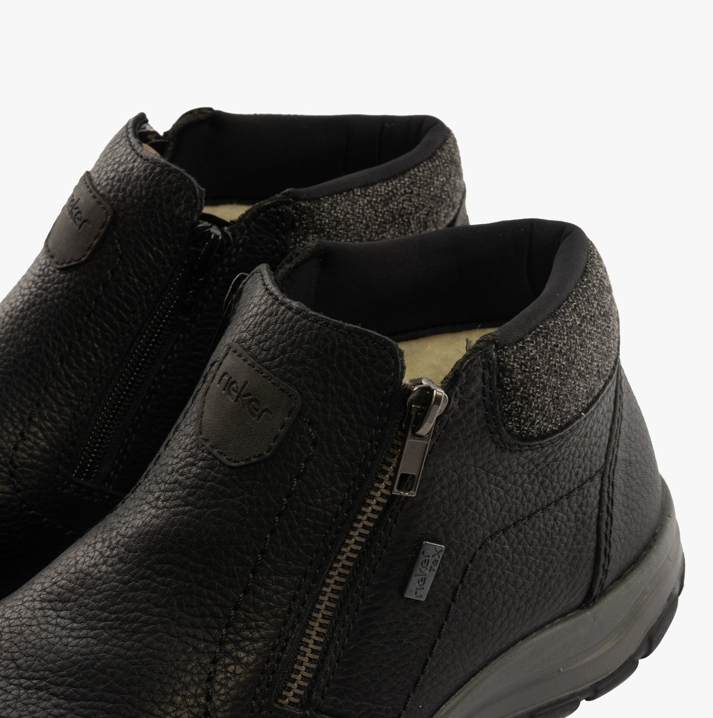 03660-00 Mens Boots Black