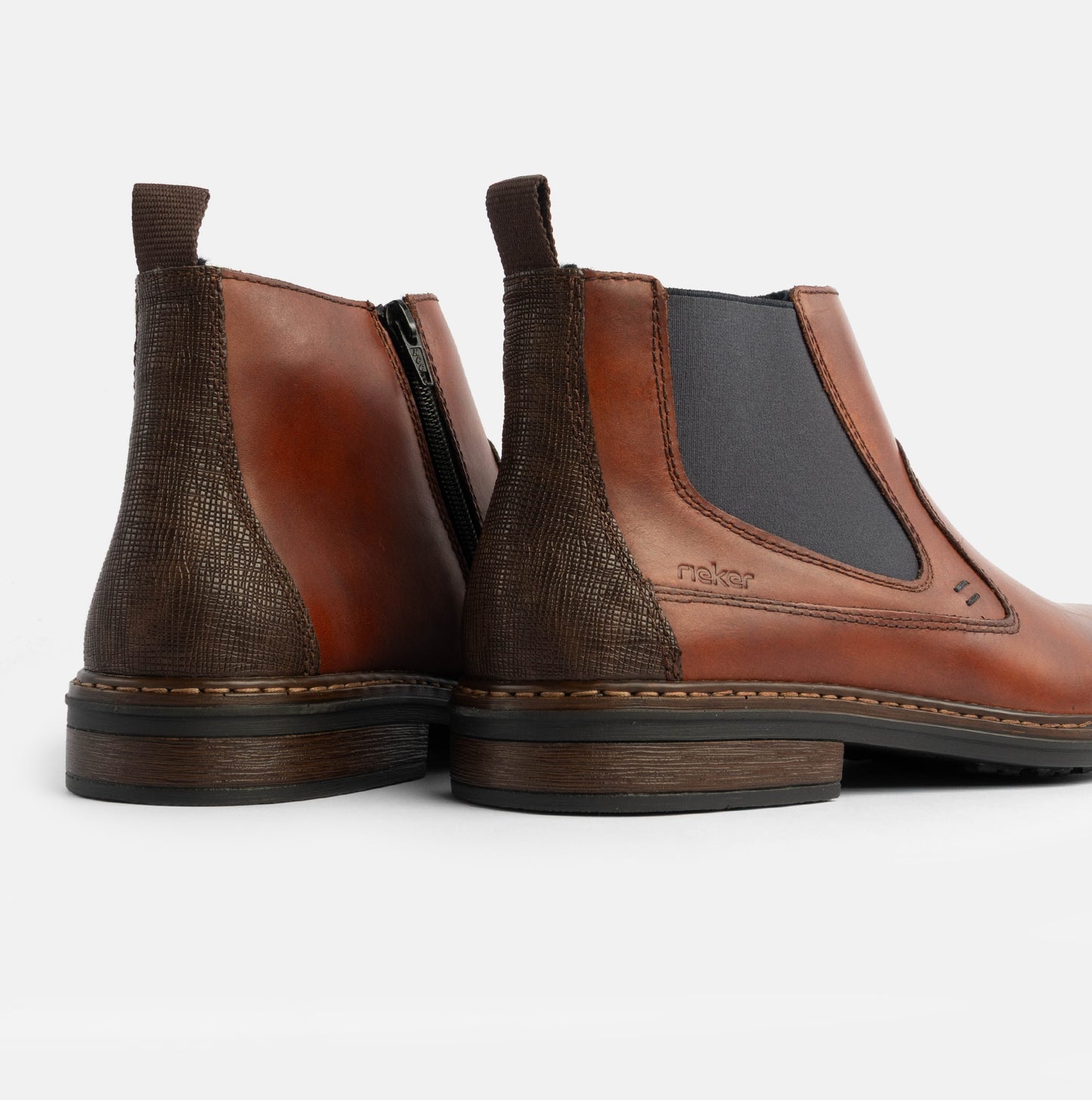 17654-22 Mens Leather Boots Brown