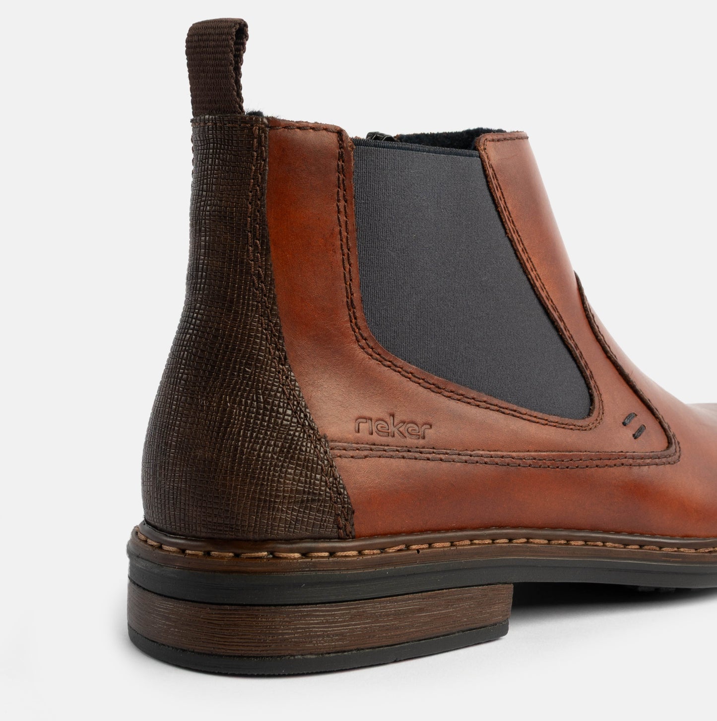 17654-22 Mens Leather Boots Brown