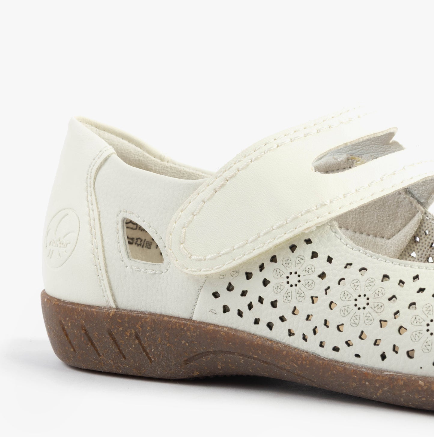 47675-80 Womens Shoes White