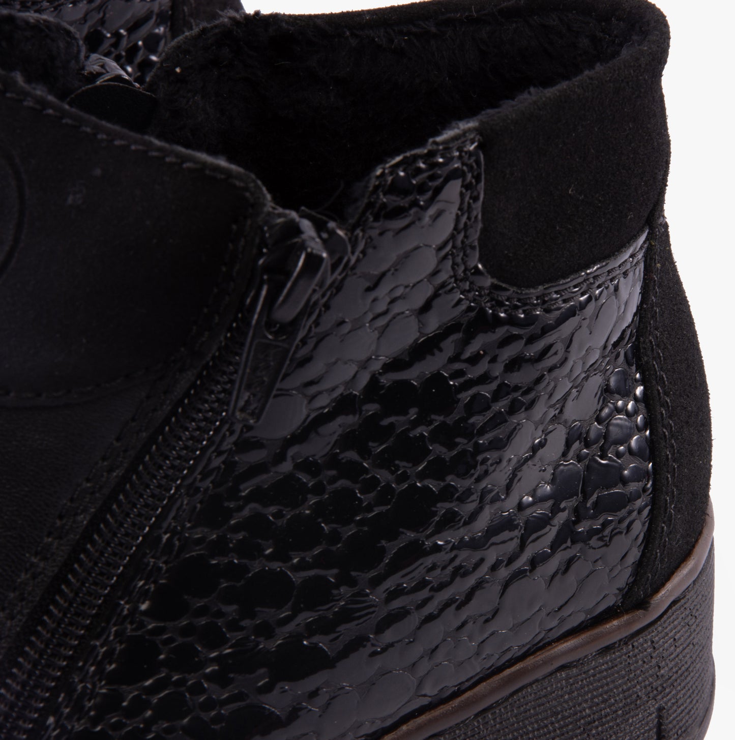 53782-00 Womens Boots Black