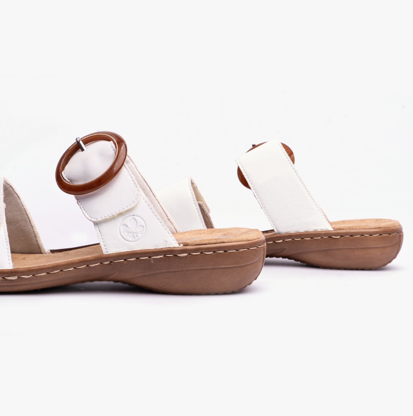 60894-80 Womens Sandals White